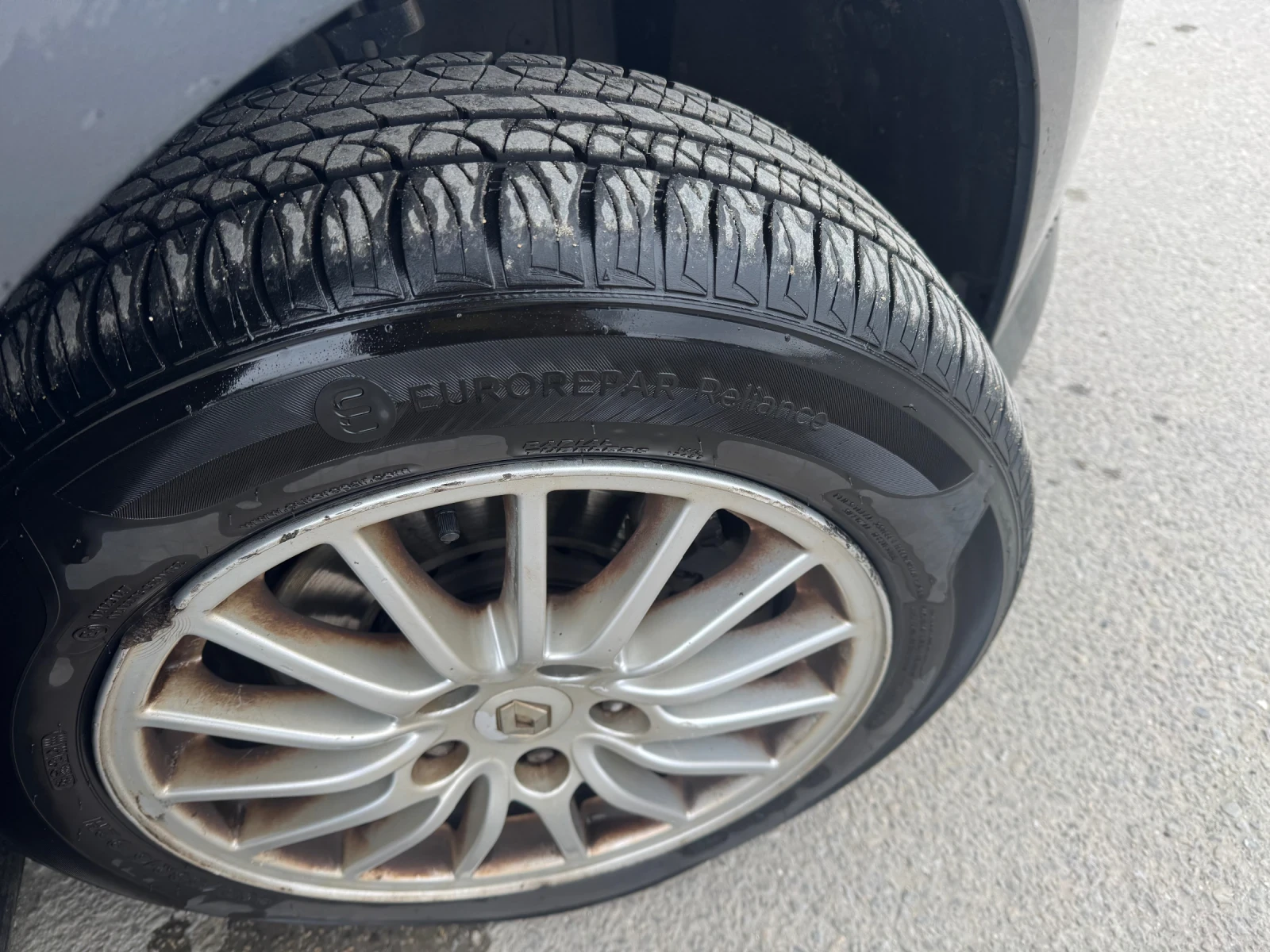 Renault Laguna Нов внос  РЕГИСТРИВАН  Реални километри на верига , снимка 4 - Автомобили и джипове - 54551847