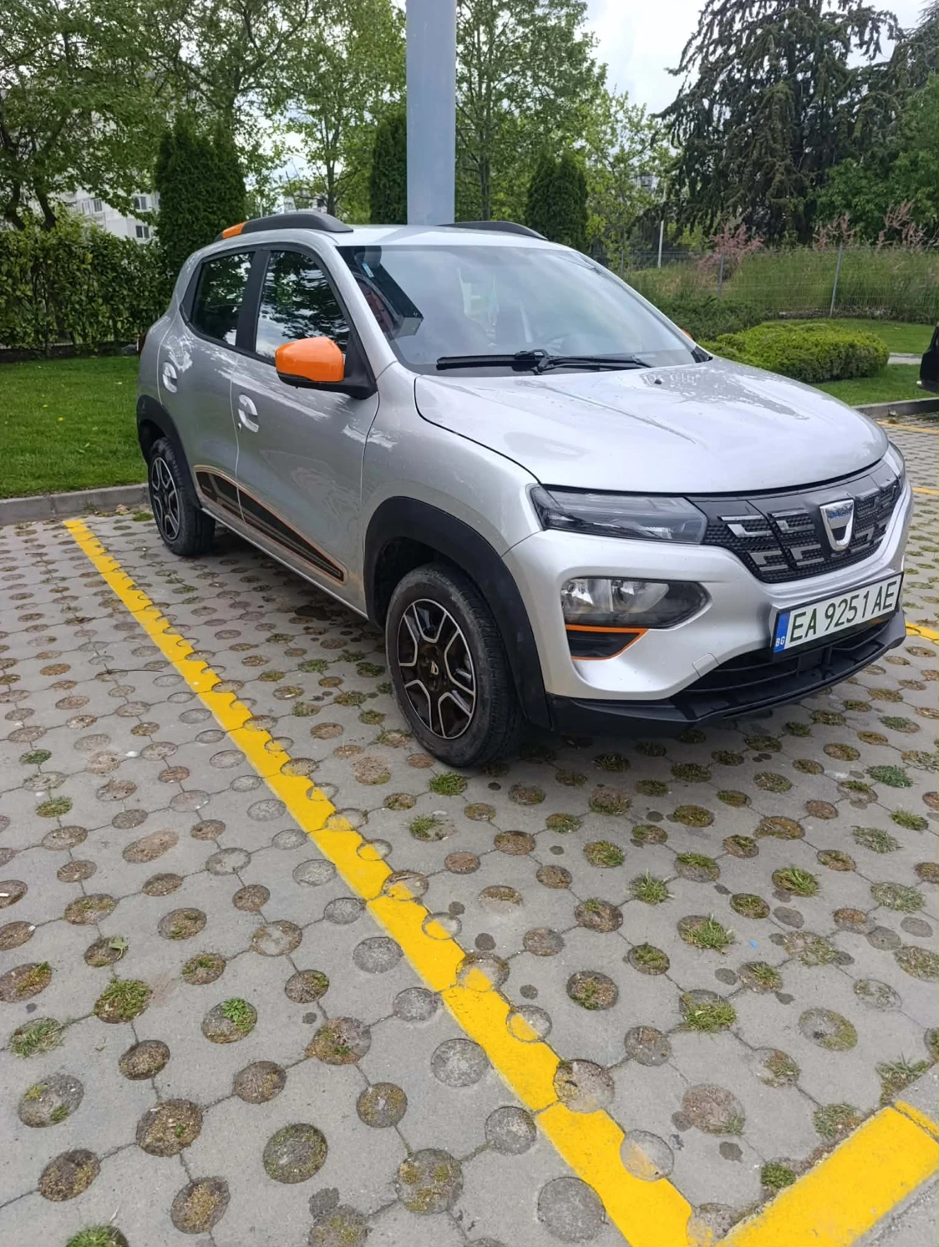 Dacia Spring, снимка 3 - Автомобили и джипове - 54568621