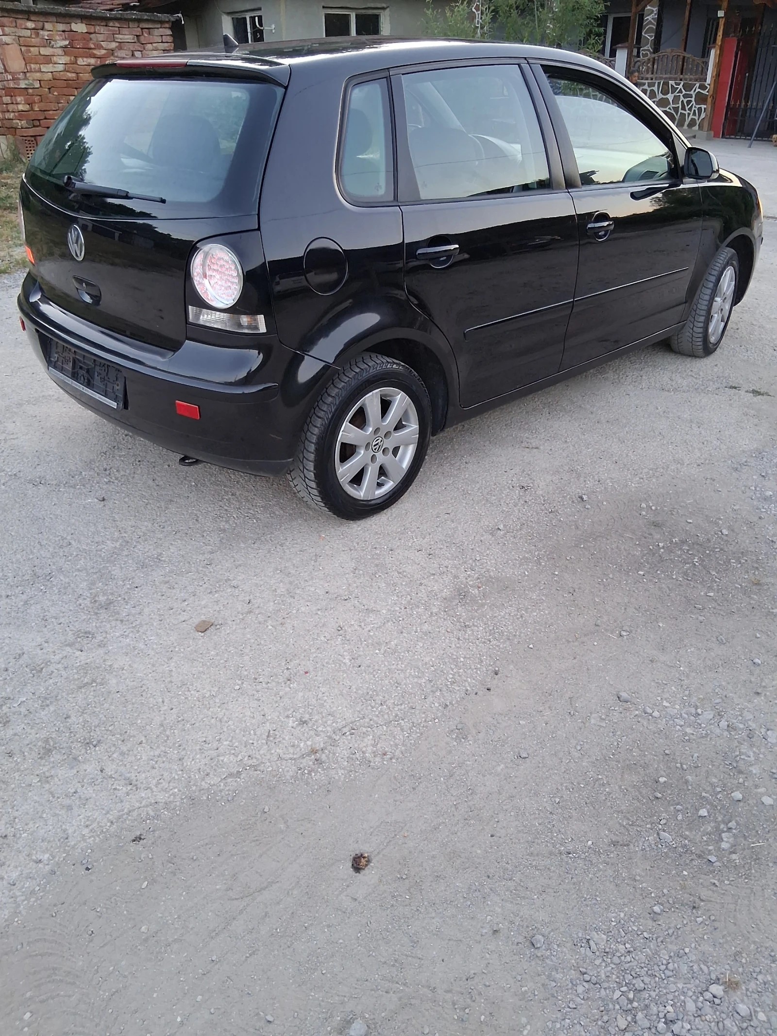 VW Polo 1.4i, снимка 4 - Автомобили и джипове - 55075195