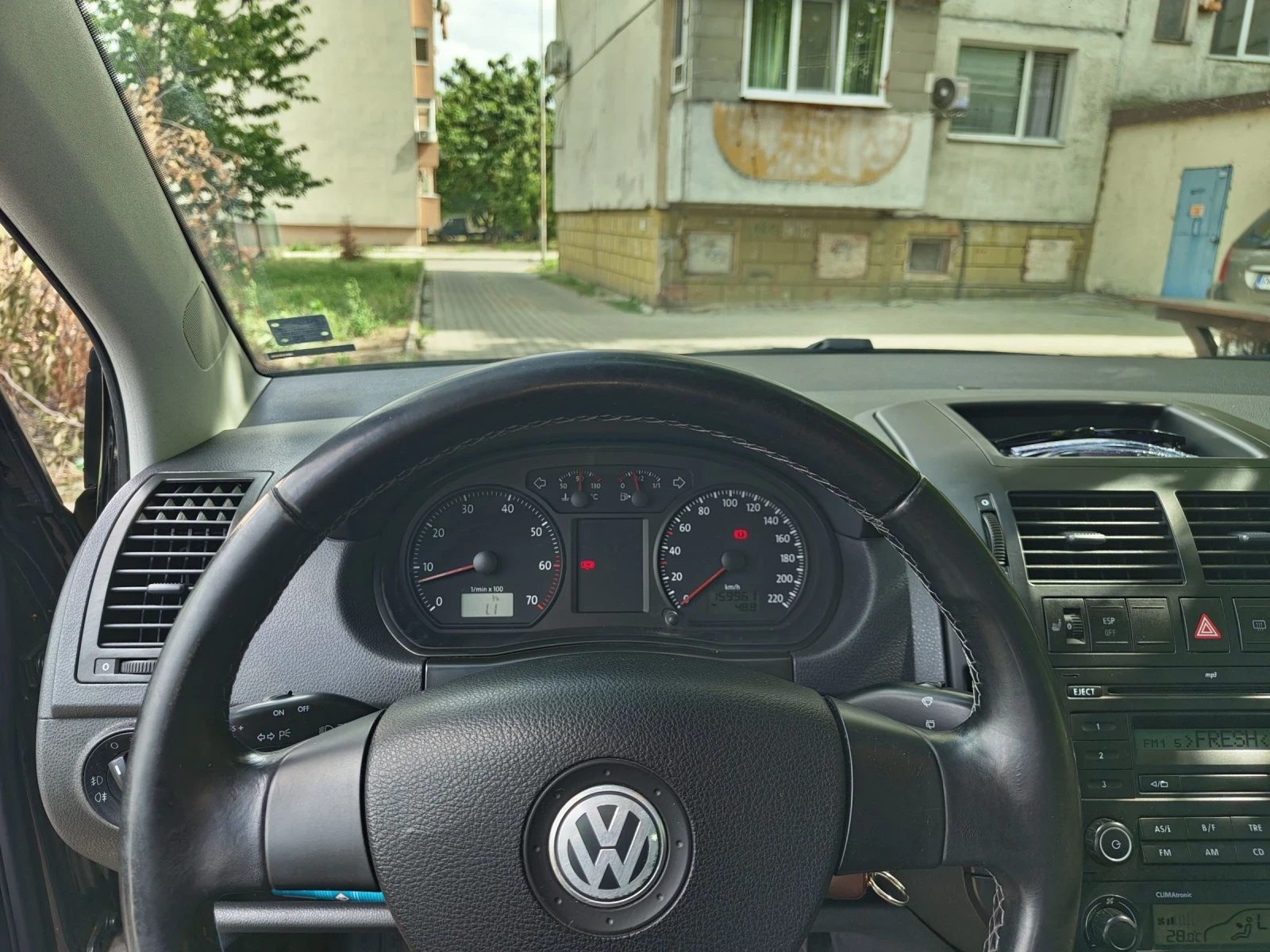 VW Polo 1.4 UNITED, снимка 8 - Автомобили и джипове - 55163892