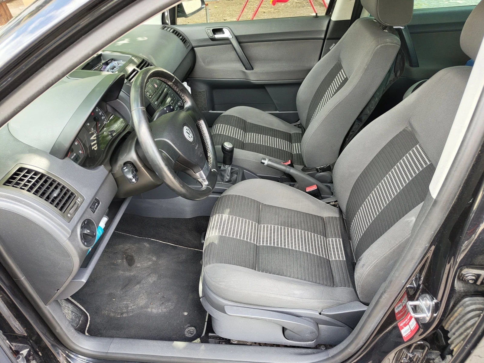 VW Polo 1.4 UNITED, снимка 9 - Автомобили и джипове - 55163892