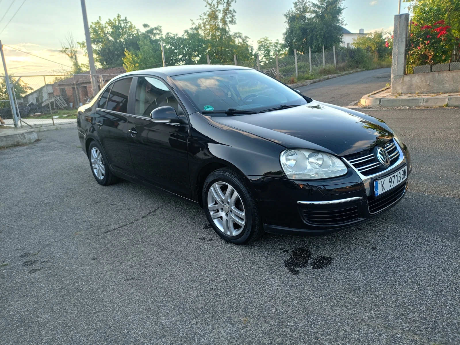 VW Jetta 1.9 тди , снимка 6 - Автомобили и джипове - 55224775