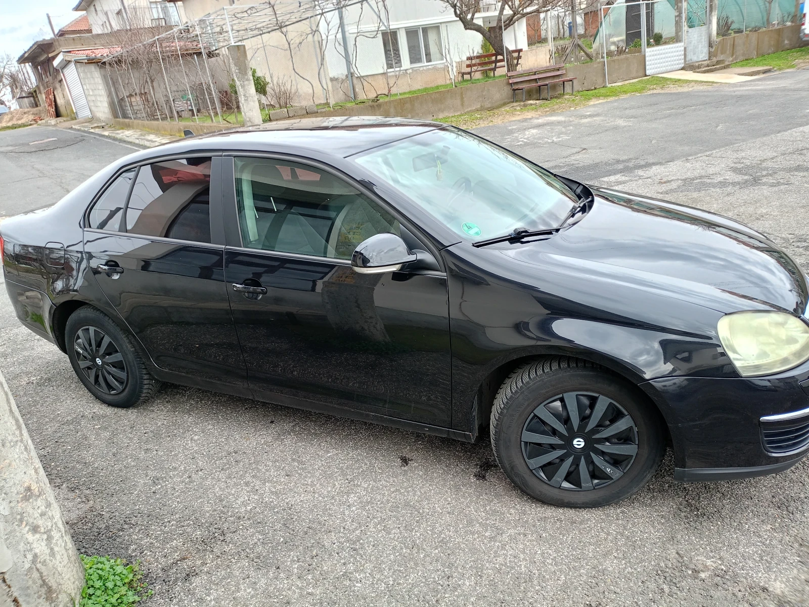 VW Jetta 1.9 тди , снимка 13 - Автомобили и джипове - 55224775