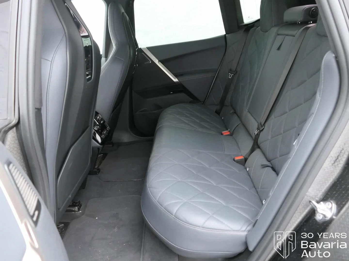 BMW iX M60 xDrive Edition Sport, снимка 8 - Автомобили и джипове - 55427985