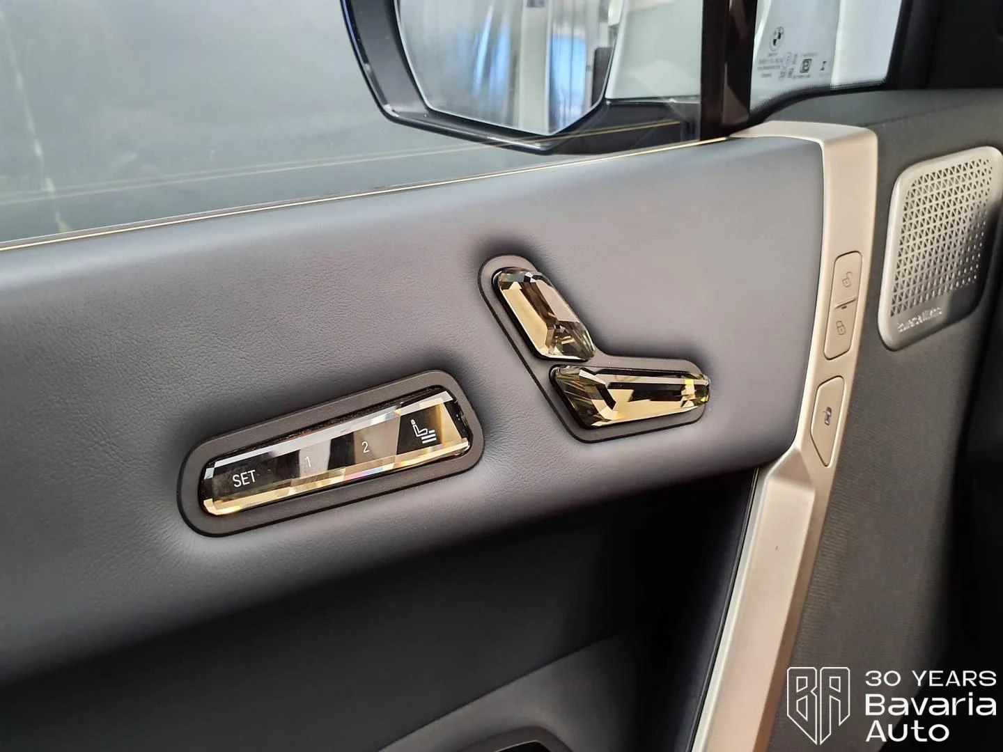 BMW iX M60 xDrive Edition Sport, снимка 14 - Автомобили и джипове - 55427985