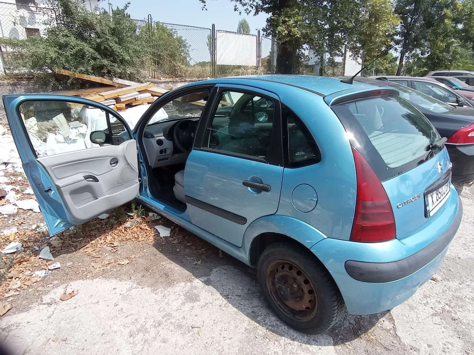 Citroen C3 1.1 60 к.с., снимка 10 - Автомобили и джипове - 55831295