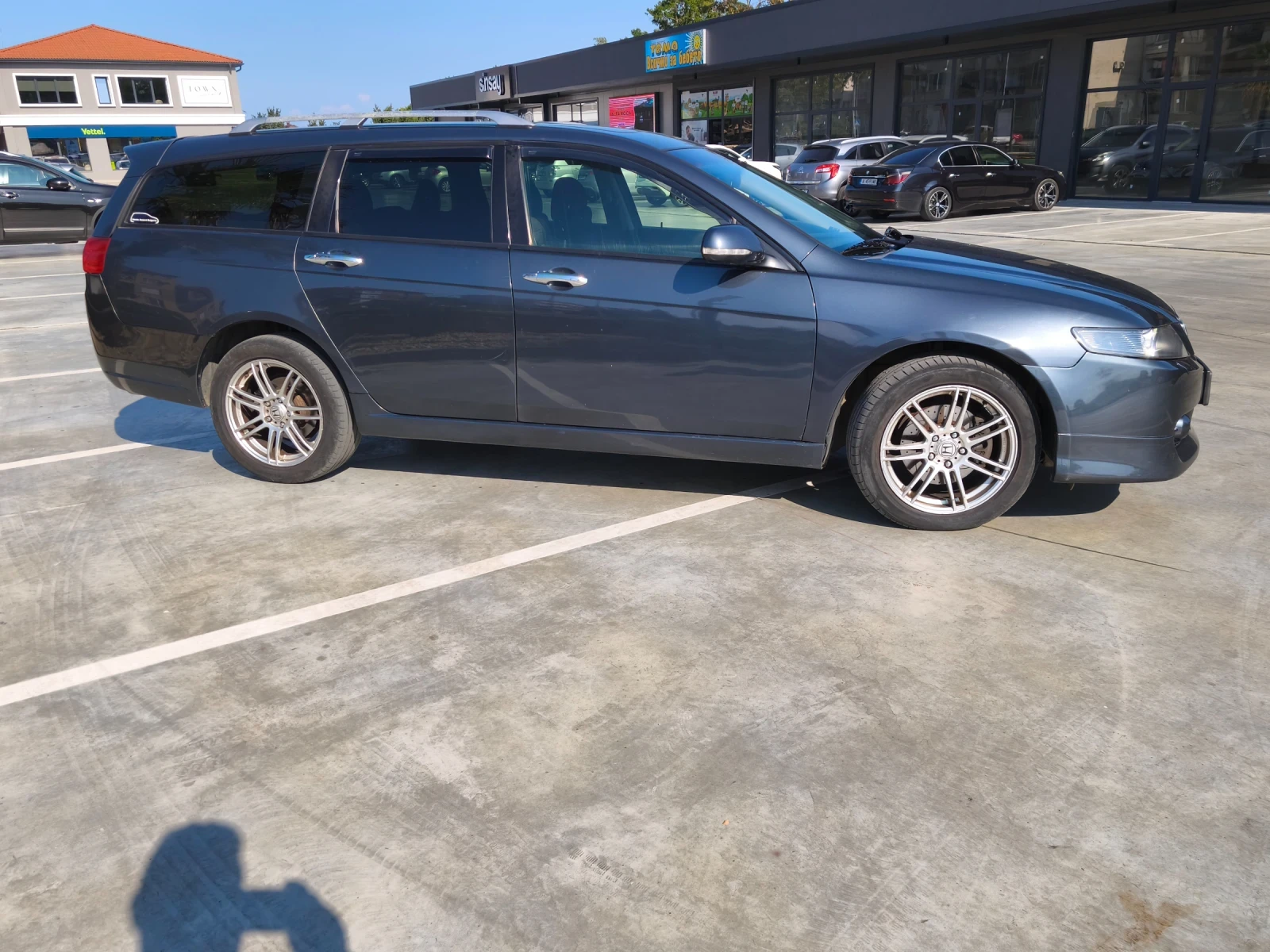 Honda Accord 2.2 180hp, снимка 10 - Автомобили и джипове - 55944193