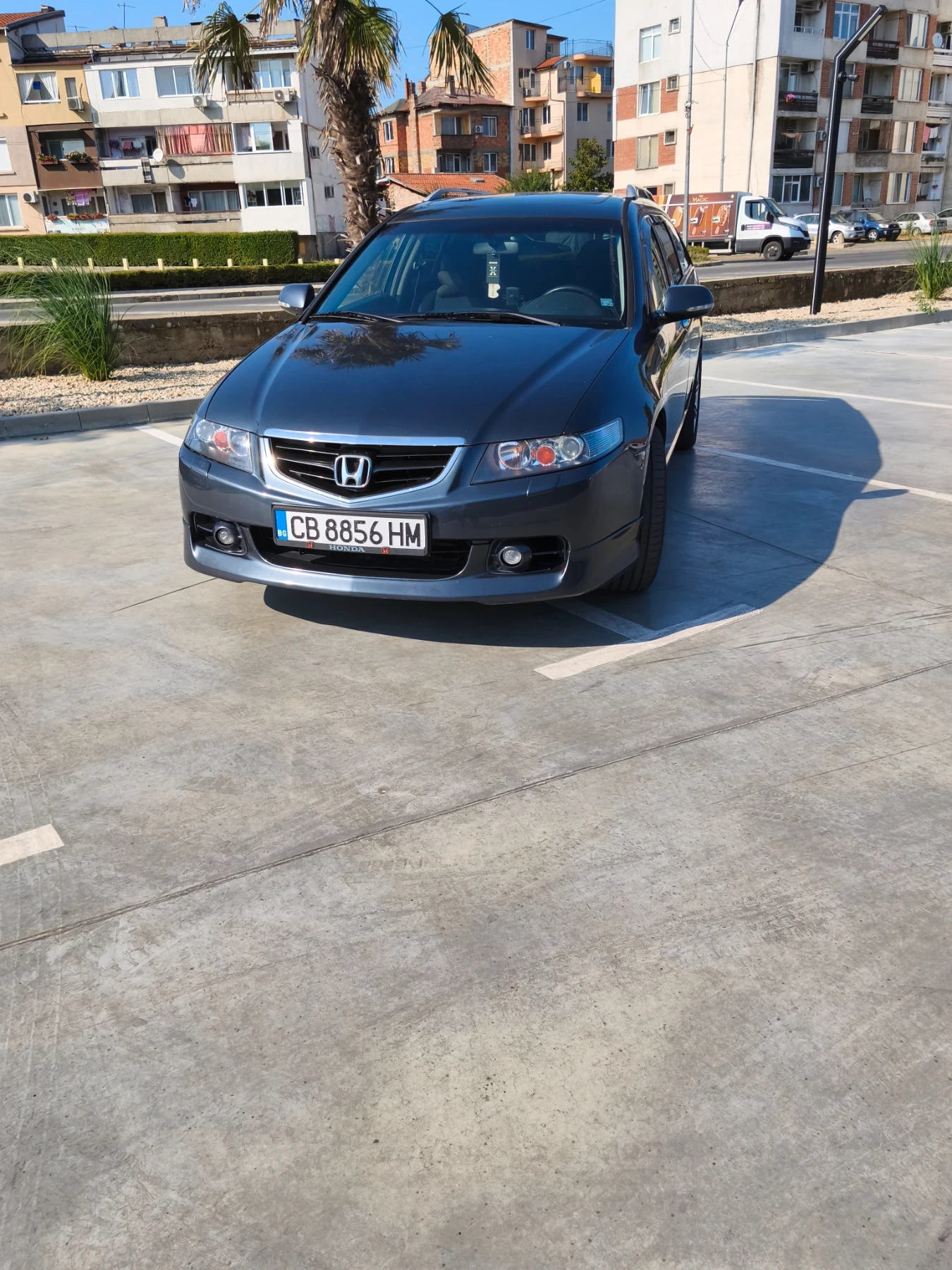 Honda Accord 2.2 180hp, снимка 8 - Автомобили и джипове - 55944193