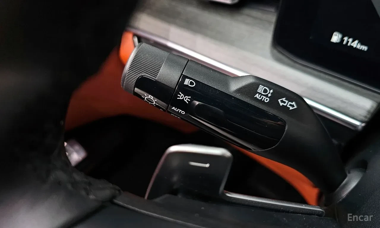 Kia K5 SIGNATURE| DISTRO| HUD| ОБДУХ| 360| БЕЗ ИНЦИДЕНТИ , снимка 14 - Автомобили и джипове - 55960202