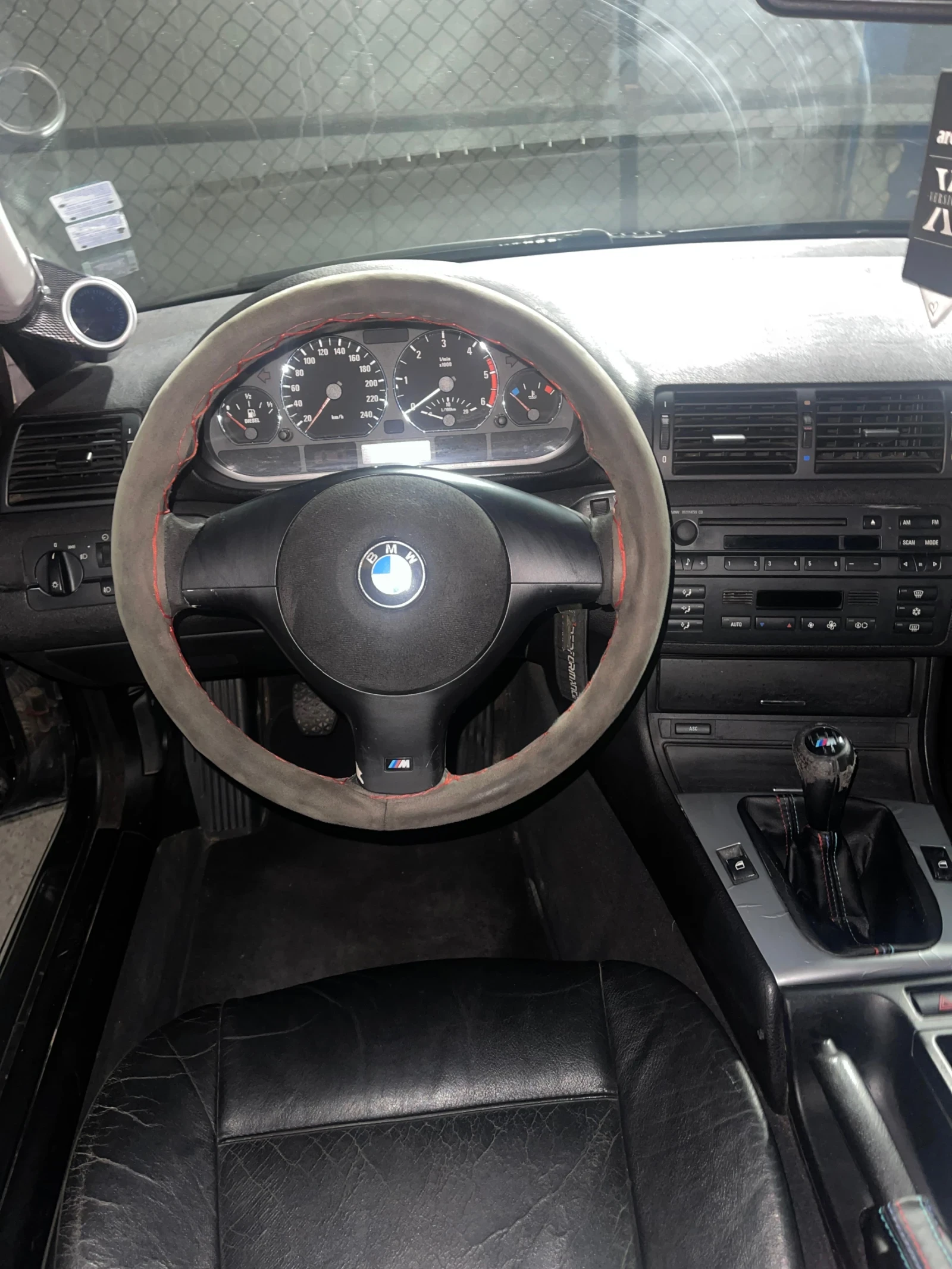 BMW 320, снимка 8 - Автомобили и джипове - 56238518