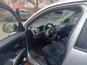 Mitsubishi Outlander 2.0 , снимка 3