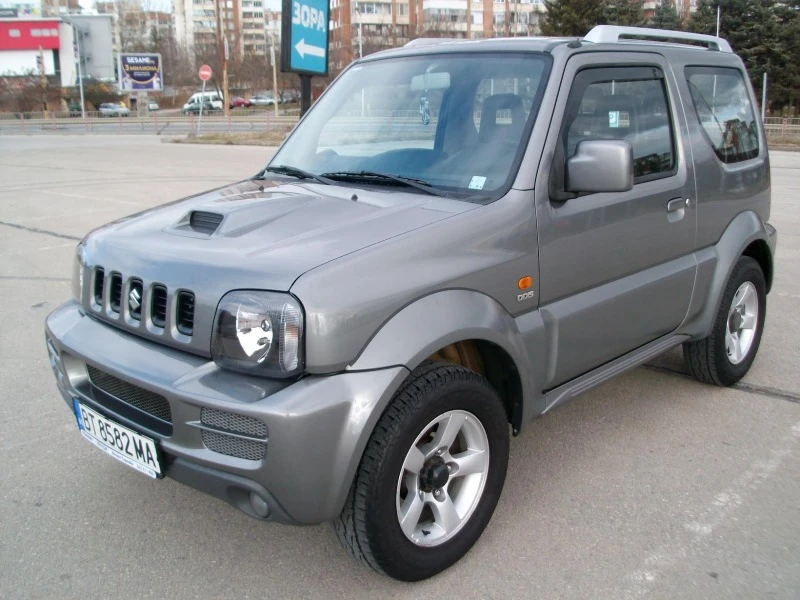 Suzuki Jimny 1.5 DDIS Италия ТОП ТОП ТОП Състояние, снимка 1 - Автомобили и джипове - 43989066