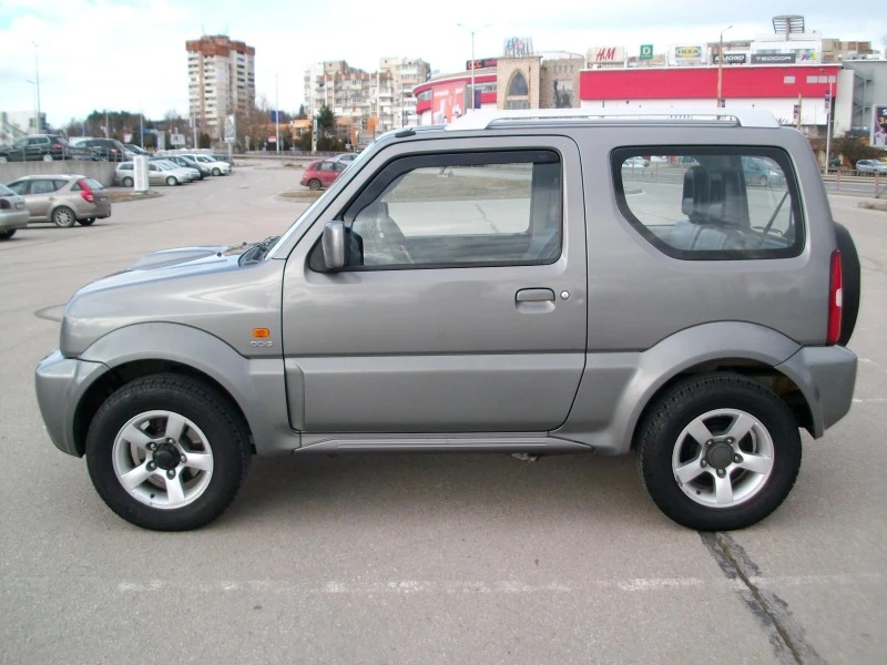 Suzuki Jimny 1.5 DDIS Италия ТОП ТОП ТОП Състояние, снимка 8 - Автомобили и джипове - 43989066