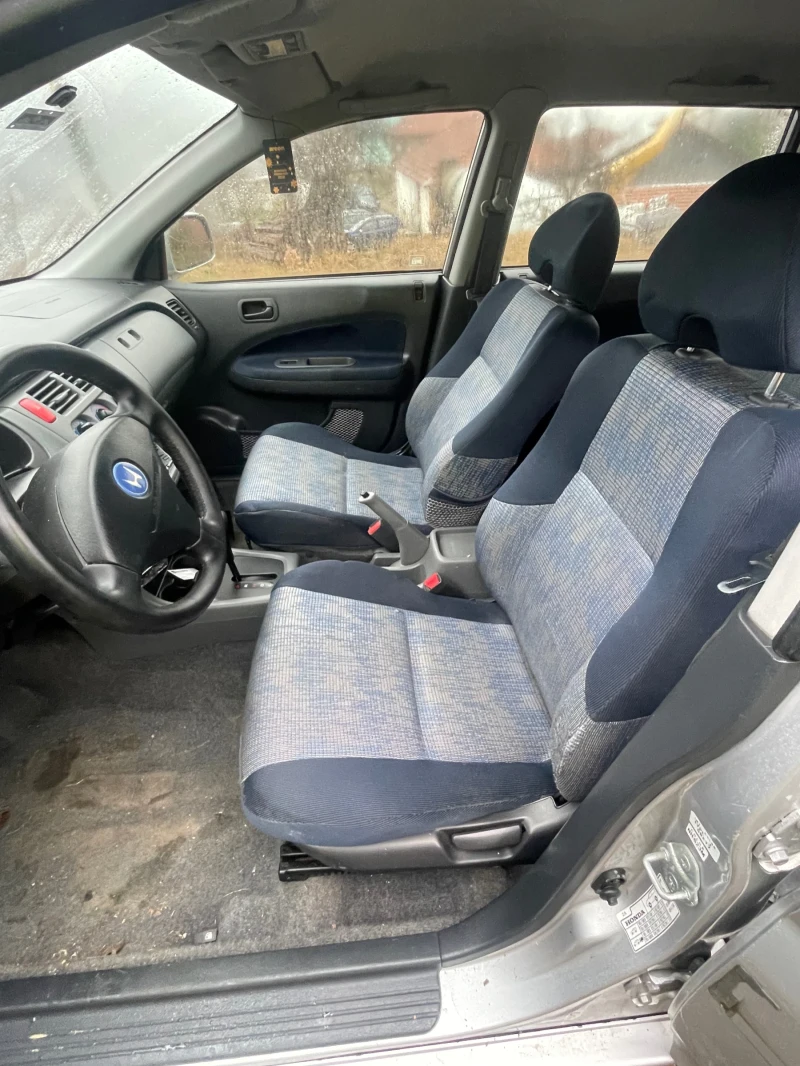 Honda Hr-v 1.6, снимка 7 - Автомобили и джипове - 48005147