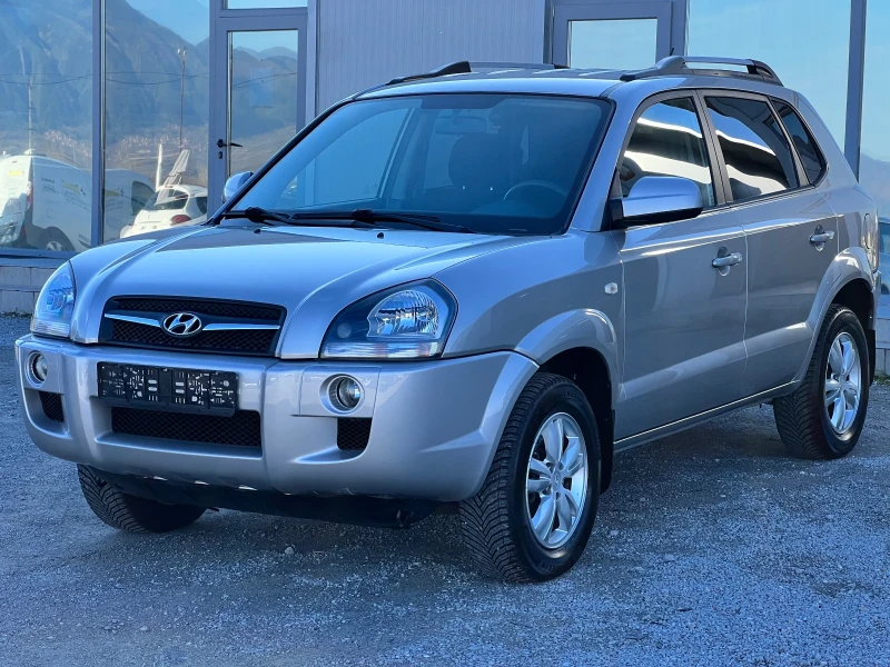 Hyundai Tucson 2.0i-CVVT-ACTIVE-BLUEDRIVE-ГАЗ, снимка 1 - Автомобили и джипове - 48021441