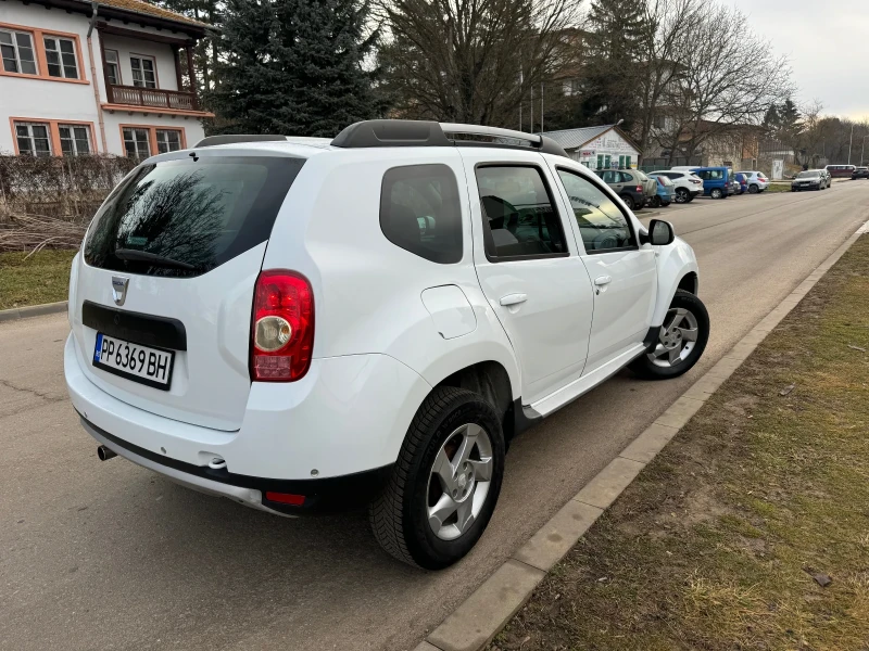 Dacia Duster, снимка 2 - Автомобили и джипове - 48894304