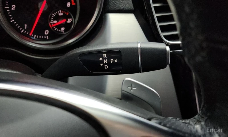 Mercedes-Benz GLE 350, снимка 9 - Автомобили и джипове - 53252736