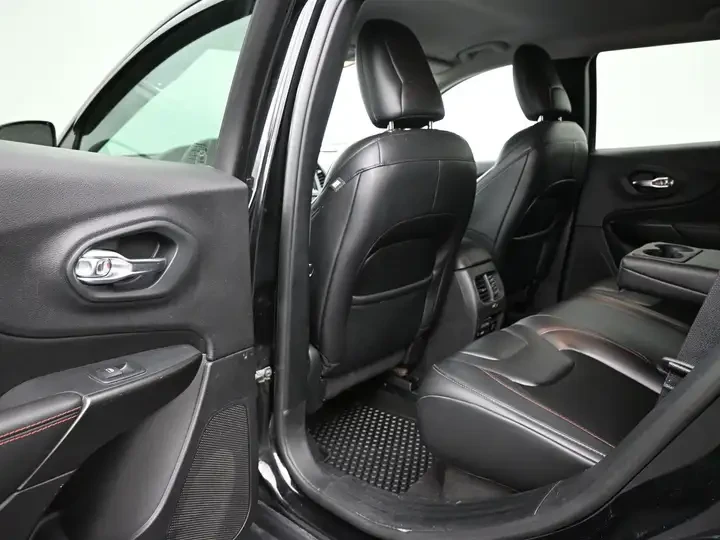 Jeep Cherokee TRAILHAWK/REMOTE START/CARPLAY/NAVI/KEYLESS/V6 | Mobile.bg   17