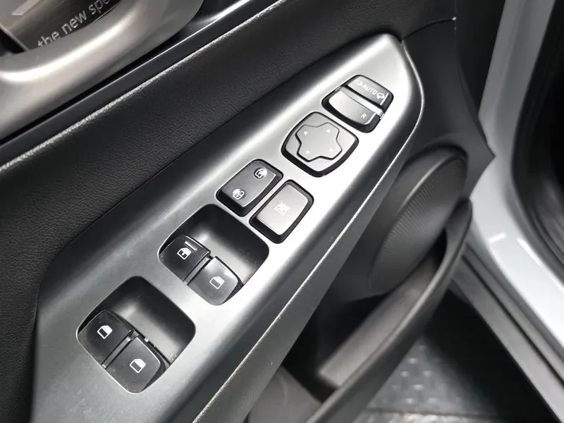 Hyundai Kona 1.6 2Wd Modern, снимка 17 - Автомобили и джипове - 53763016