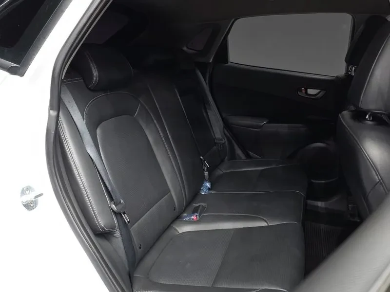 Hyundai Kona 1.6 2Wd Modern, снимка 12 - Автомобили и джипове - 53763016