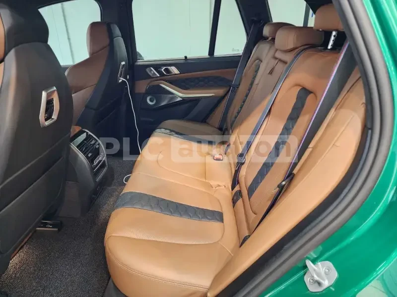 BMW X5M COMPETITION / ЦЕНА ДО БЪЛГАРИЯ !, снимка 10 - Автомобили и джипове - 55341609
