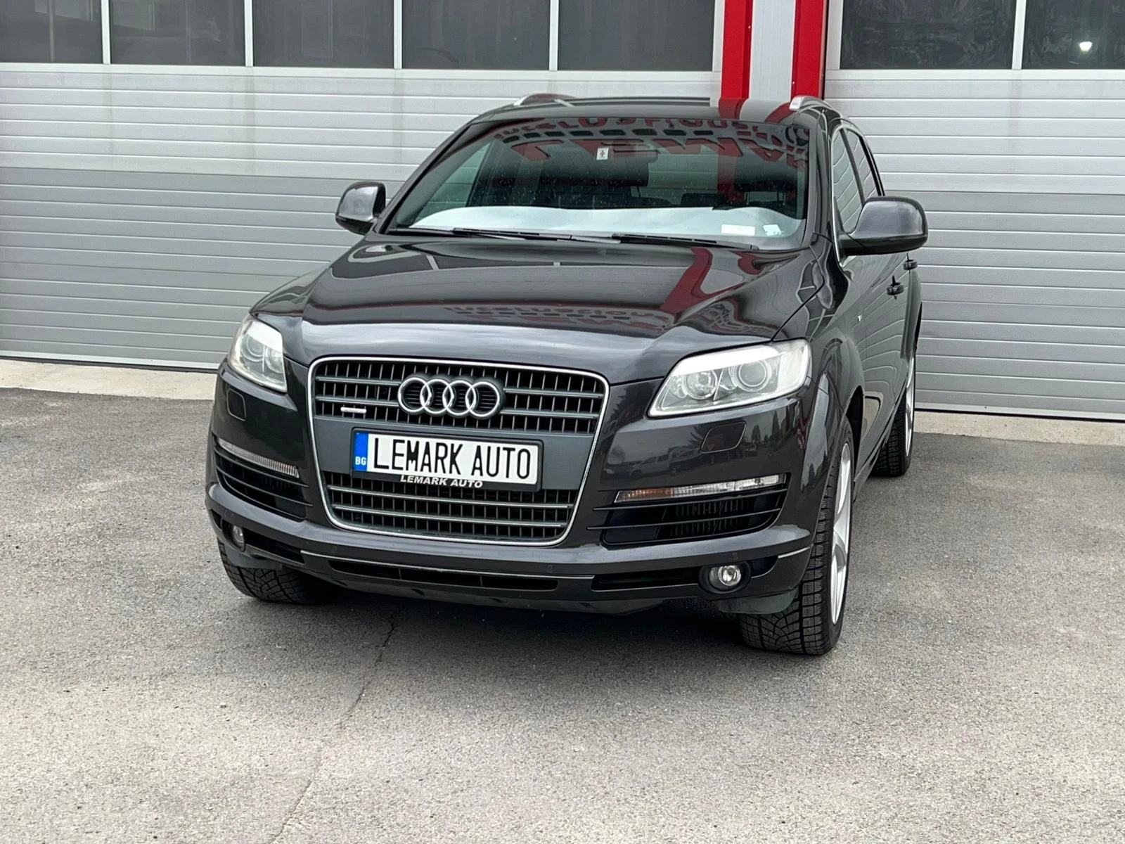 Audi Q7 3.0TDI S-LINE QUATTRO AUTOMATIK NAVI KLIMATRONIK  - изображение 2