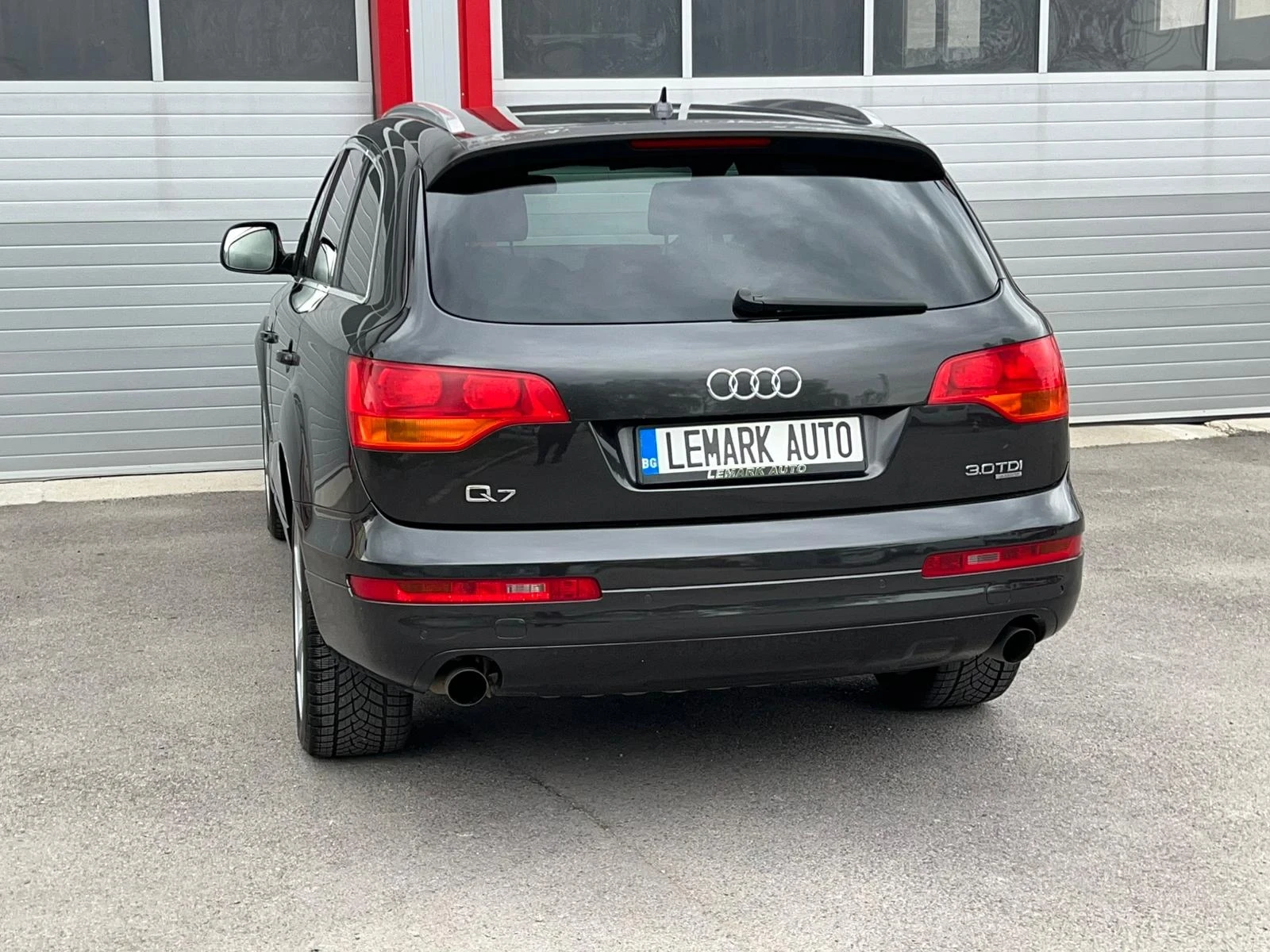 Audi Q7 3.0TDI S-LINE QUATTRO AUTOMATIK NAVI KLIMATRONIK  - изображение 9