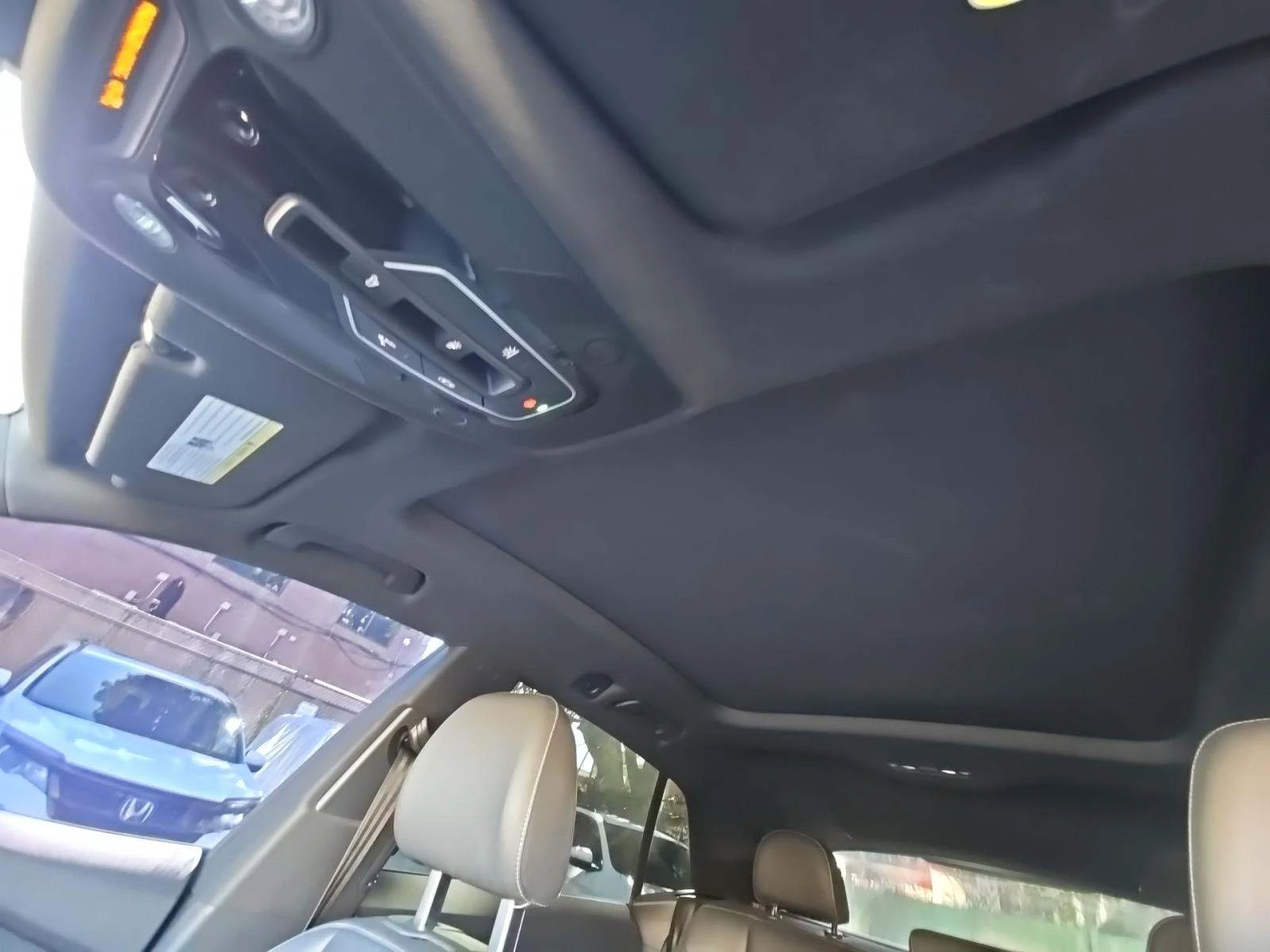 Audi Q8 PREMIUM PLUS* BLACK OPTIC* PANO* KEYLESS* М.ТОЧКА* - изображение 9