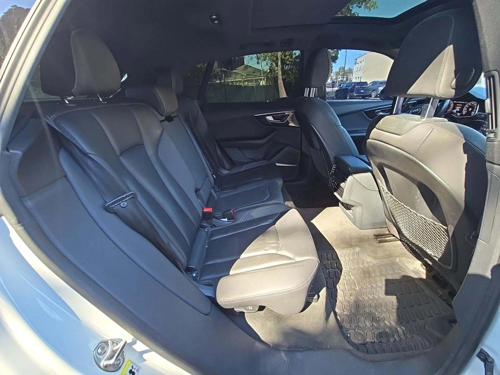 Audi Q8 PREMIUM PLUS* BLACK OPTIC* PANO* KEYLESS* .* | Mobile.bg   11