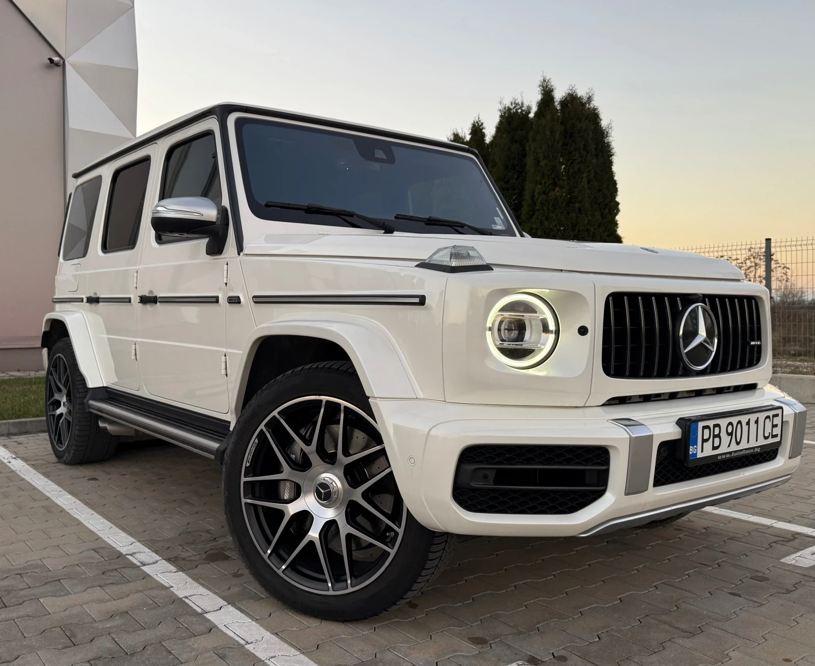 Mercedes-Benz G 63 AMG MANUFAKTUR | 2020г. | 70k км | FULL - изображение 2