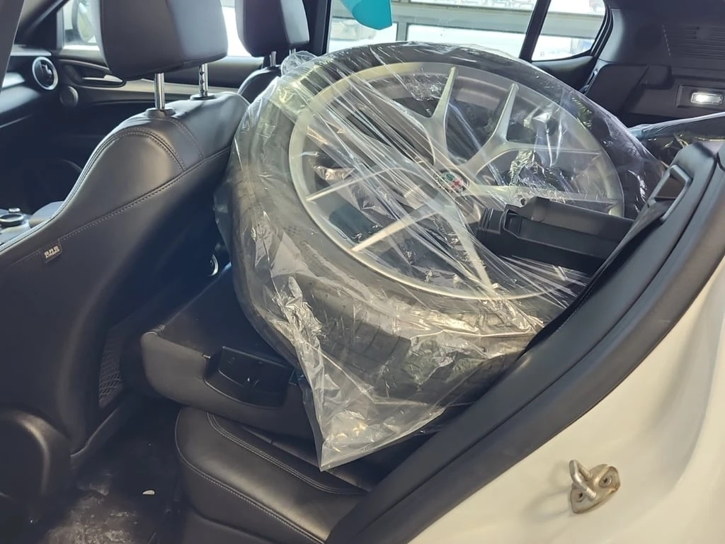 Alfa Romeo Stelvio * TI SPORT * CARFAX * ���� �� �� | Mobile.bg � ����������� 16