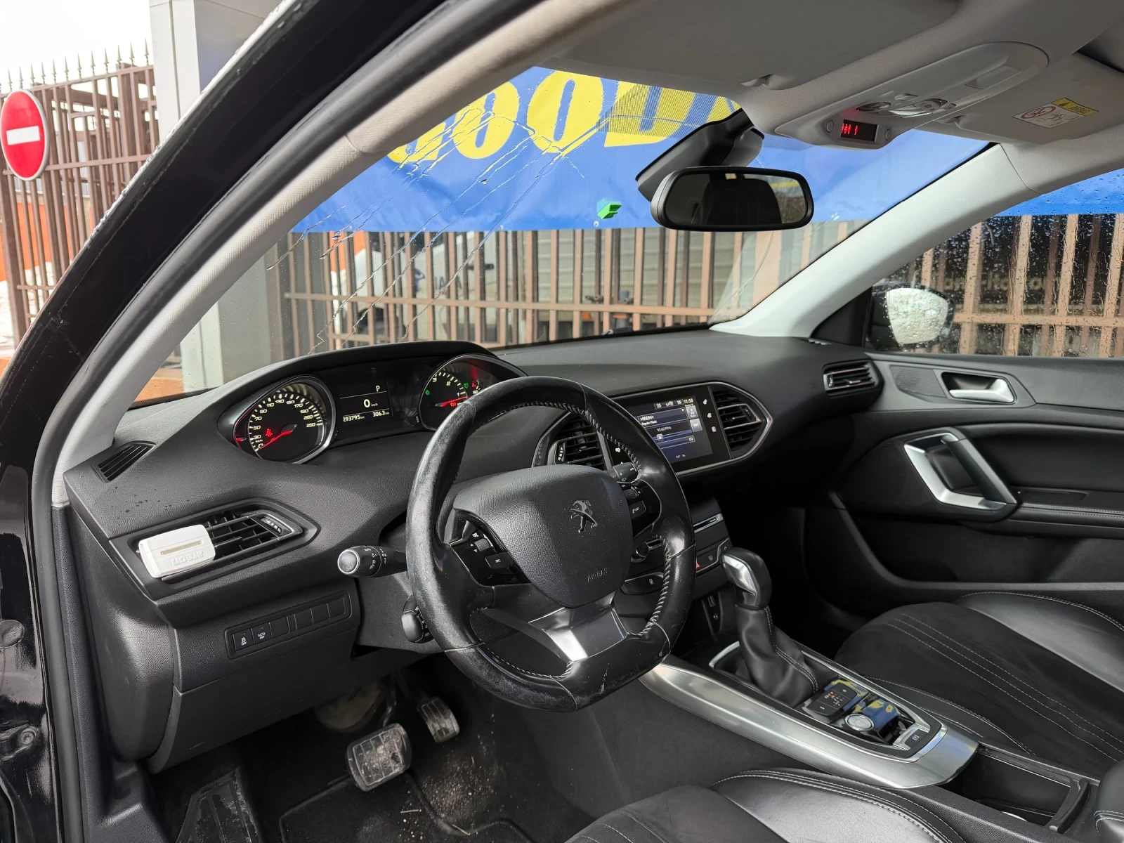 Peugeot 308 БАРТЕР* 2.0HDI* Автоматик* Кожа* , снимка 10 - Автомобили и джипове - 53542021