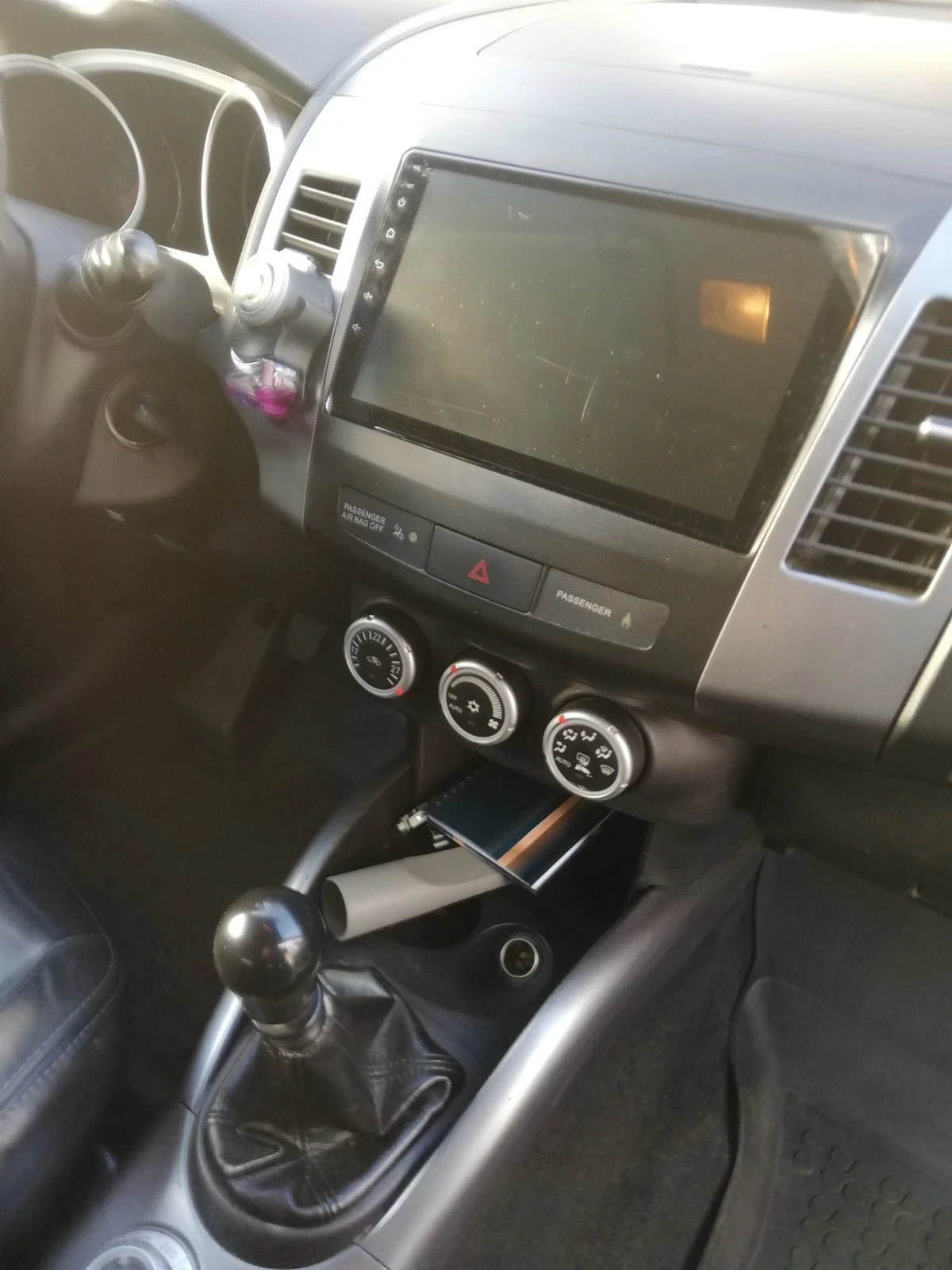 Mitsubishi Outlander, снимка 13 - Автомобили и джипове - 53935402