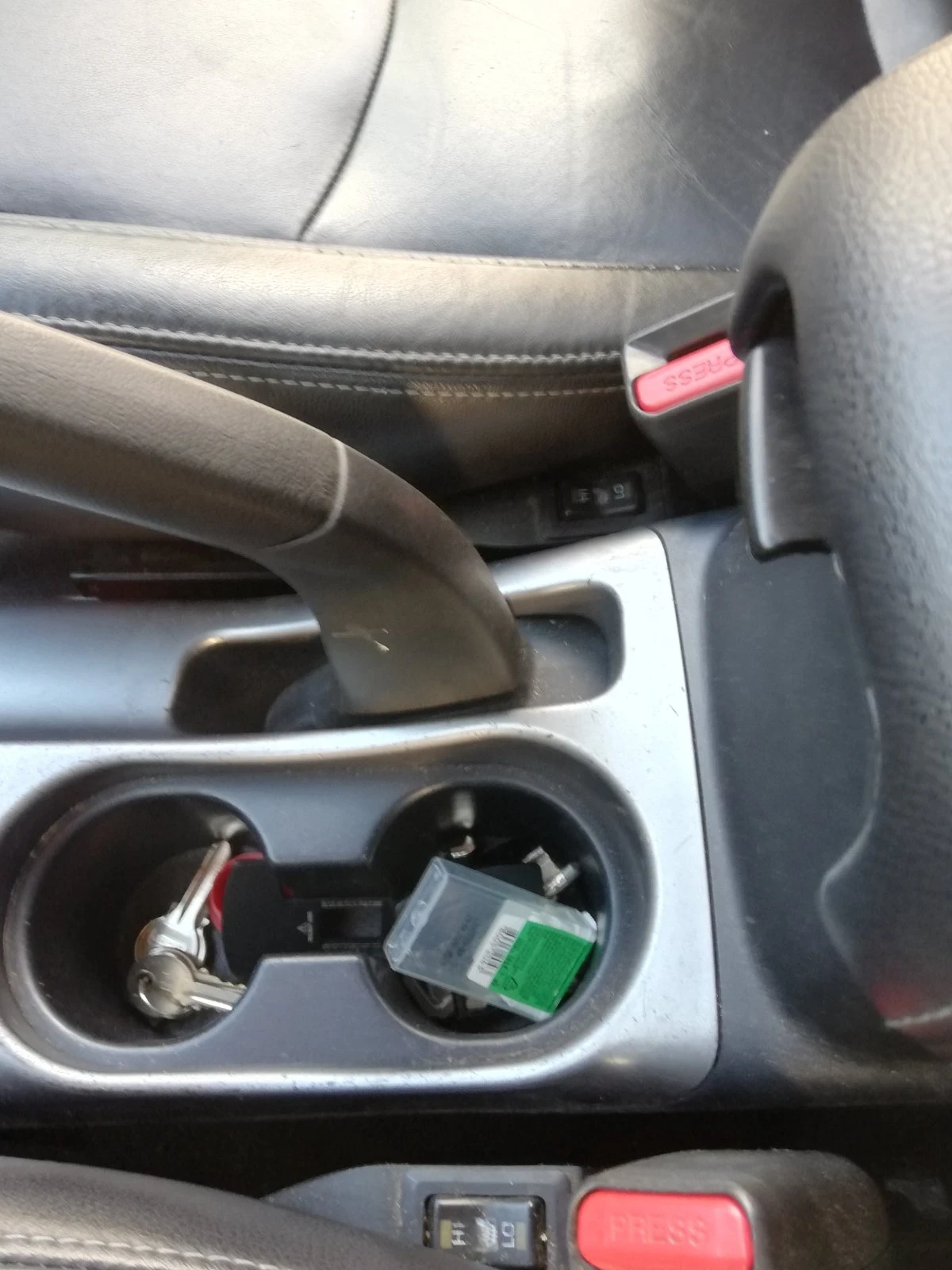 Mitsubishi Outlander, снимка 12 - Автомобили и джипове - 53935402