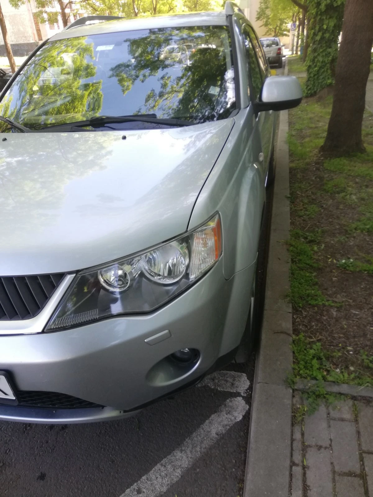 Mitsubishi Outlander, снимка 3 - Автомобили и джипове - 53935402