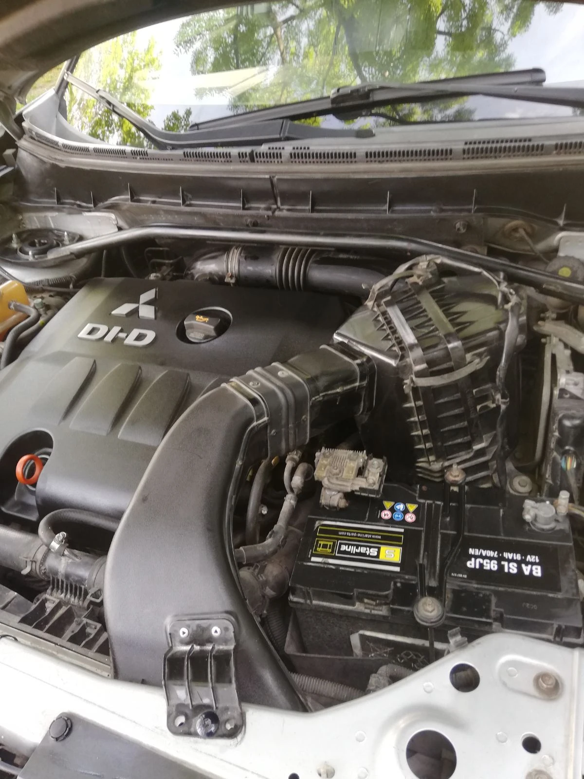 Mitsubishi Outlander, снимка 9 - Автомобили и джипове - 53935402