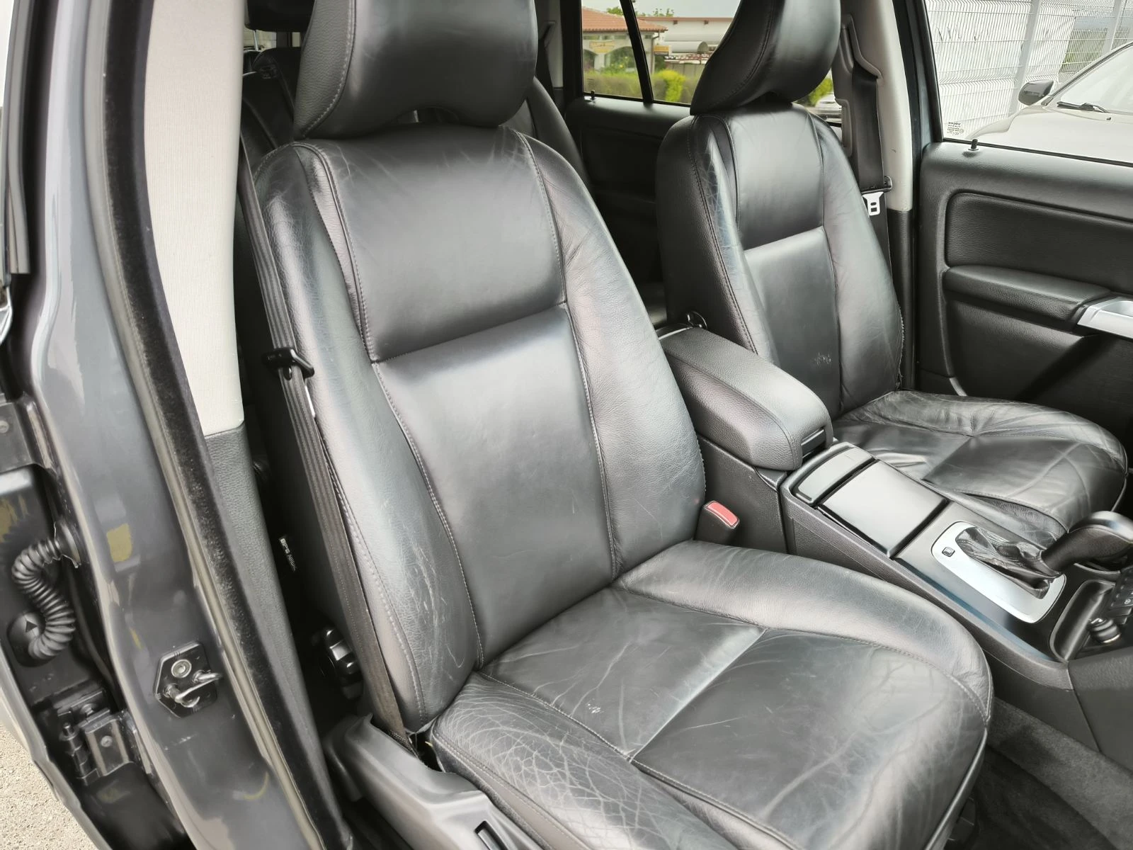 Volvo Xc90 2, 5T 6+ 1 4X4, снимка 10 - Автомобили и джипове - 54481748
