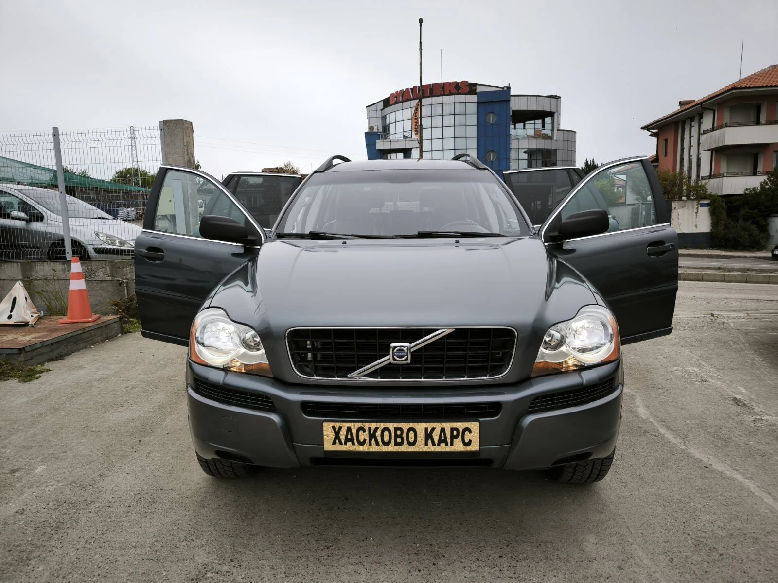 Volvo Xc90 2, 5T 6+ 1 4X4, снимка 3 - Автомобили и джипове - 54481748