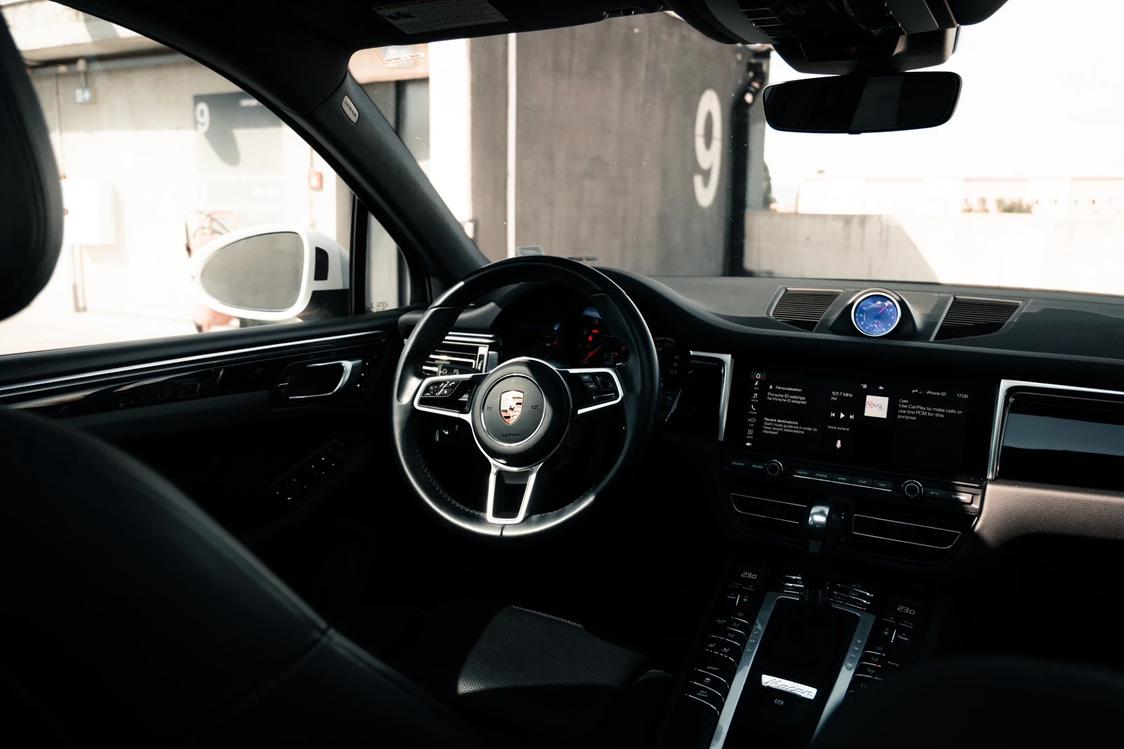 Porsche Macan, снимка 13 - Автомобили и джипове - 54785689