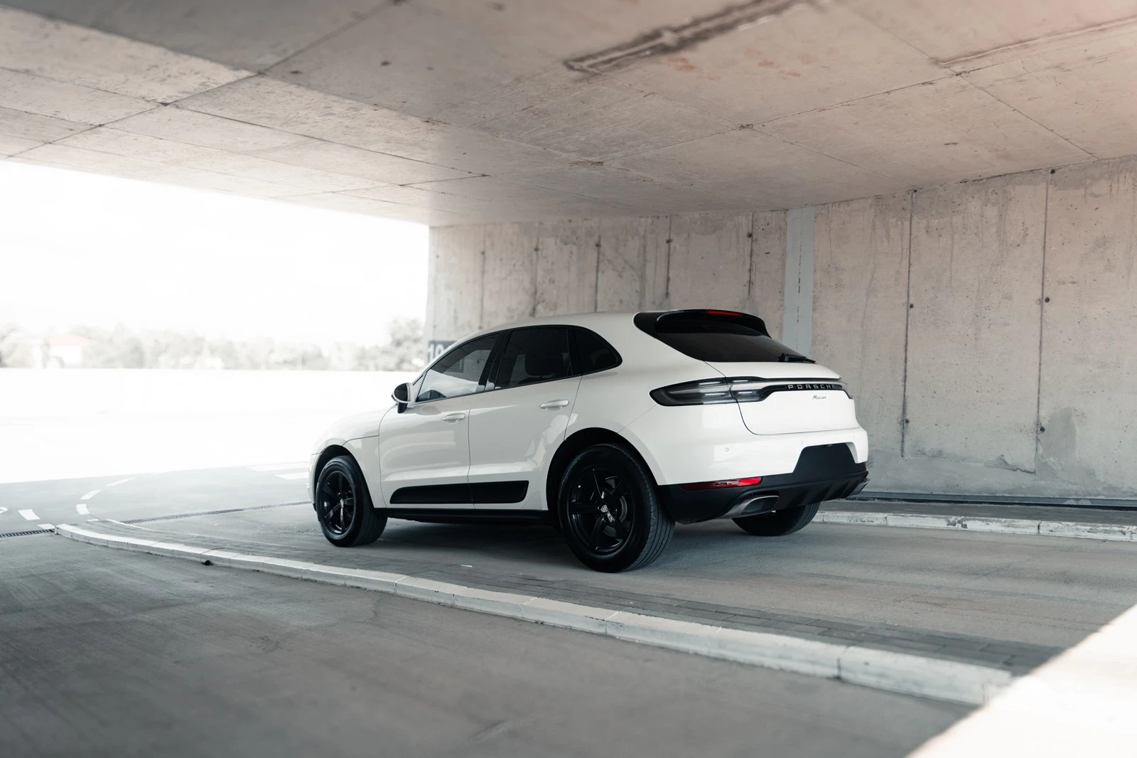 Porsche Macan, снимка 5 - Автомобили и джипове - 54785689