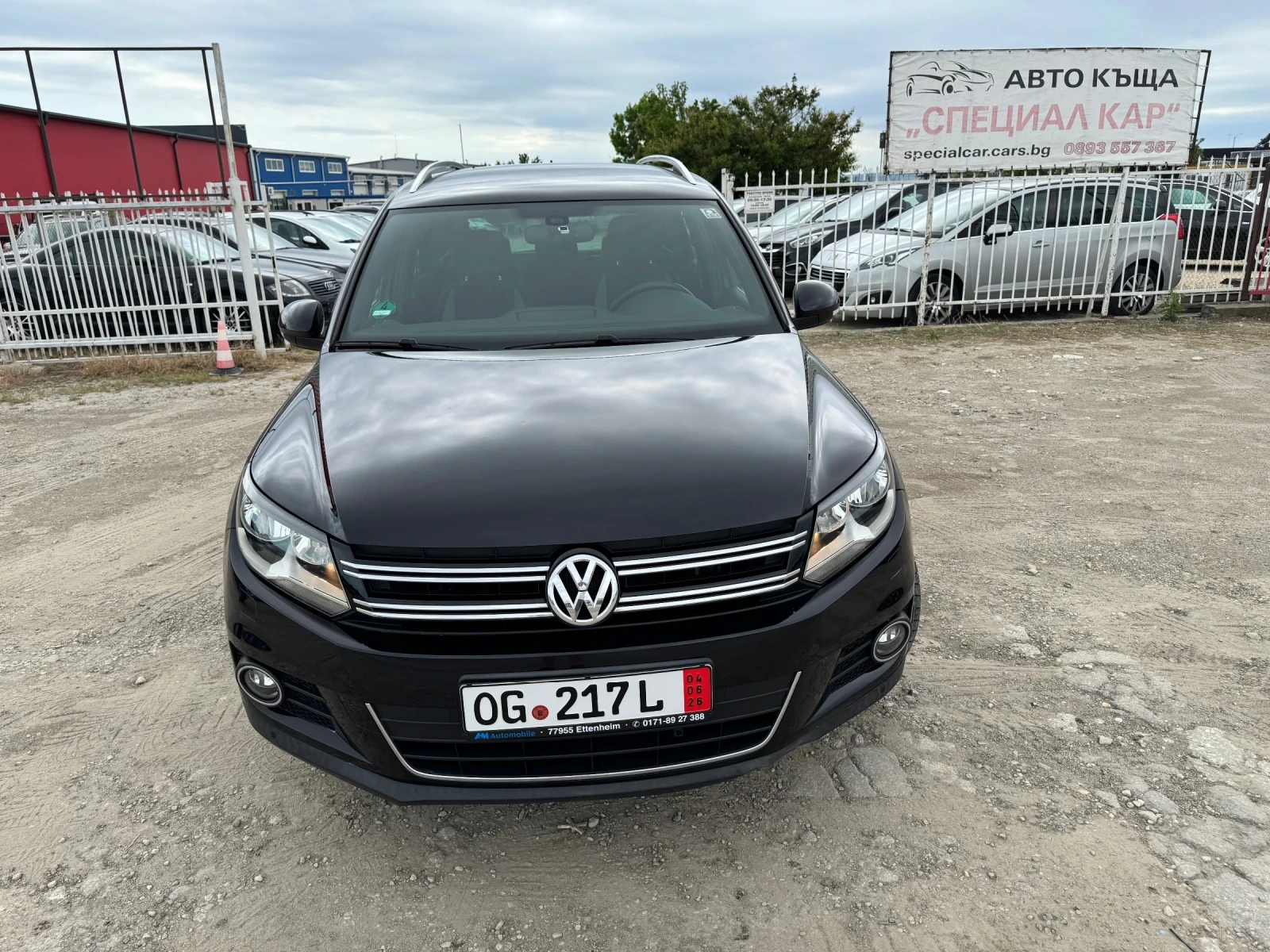 VW Tiguan 2.0 TDI LIFE, снимка 2 - Автомобили и джипове - 54701570