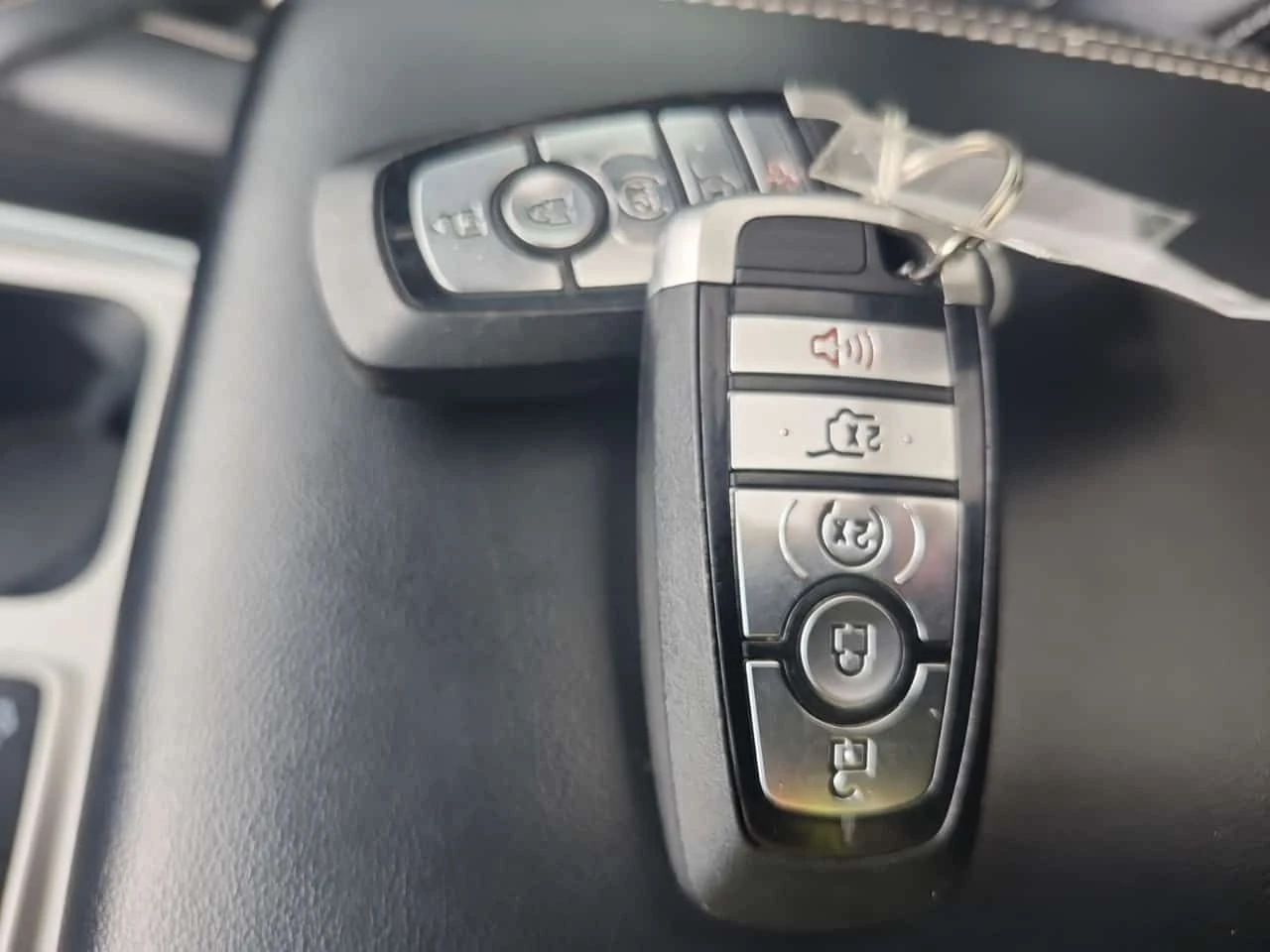 Ford Explorer * 4wd St * OБДУХВАНЕ * ПОДГРЕВ * 360 * , снимка 11 - Автомобили и джипове - 54763551