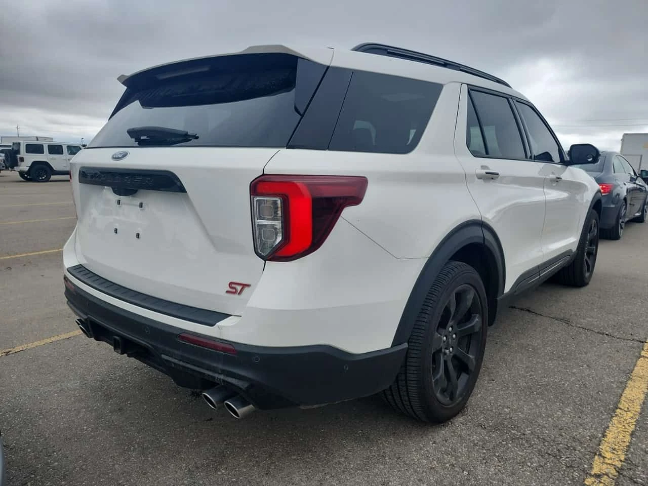 Ford Explorer * 4wd St * OБДУХВАНЕ * ПОДГРЕВ * 360 * , снимка 3 - Автомобили и джипове - 54763551