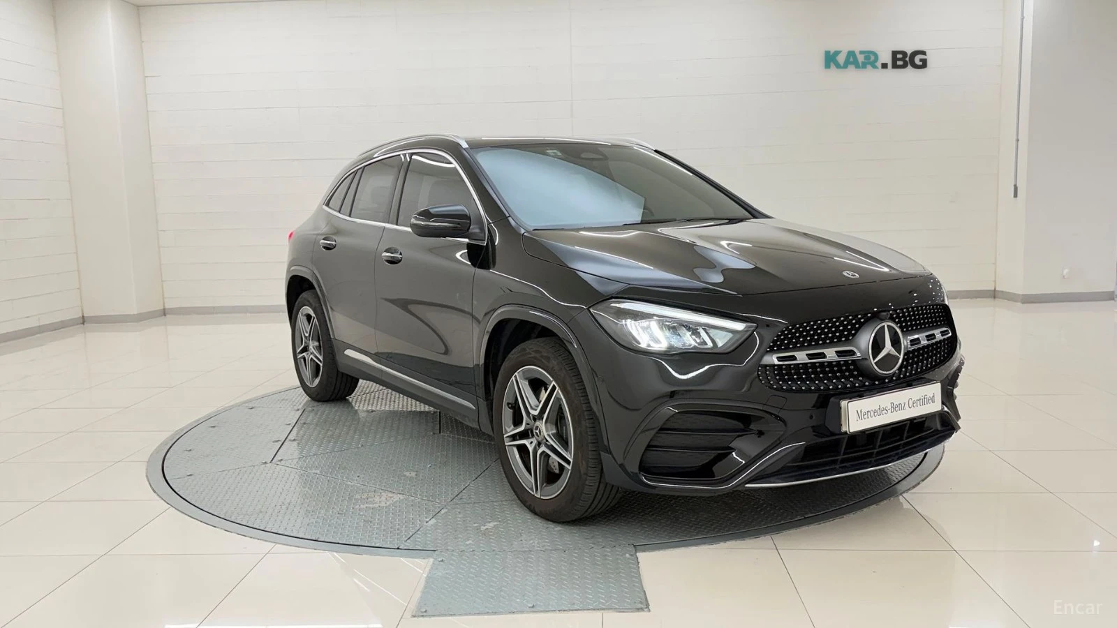 Mercedes-Benz GLA 250 4MATIC/360 VIEW/LANE DEPARTURE/DRIVER ASSIST, снимка 3 - Автомобили и джипове - 54813304