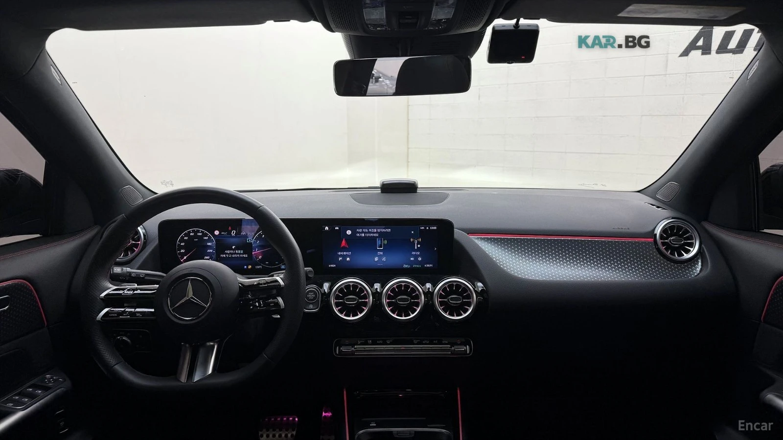 Mercedes-Benz GLA 250 4MATIC/360 VIEW/LANE DEPARTURE/DRIVER ASSIST, снимка 13 - Автомобили и джипове - 54813304
