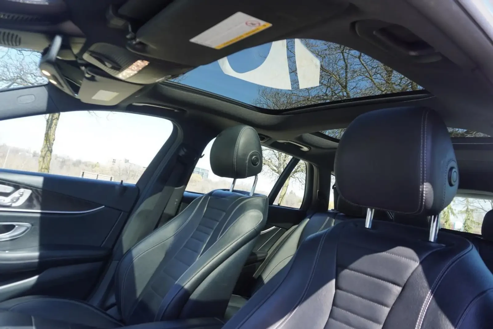 Mercedes-Benz E 450 BURMESTER| PANO| 1 СОБСТВЕНИК| , снимка 16 - Автомобили и джипове - 55219385