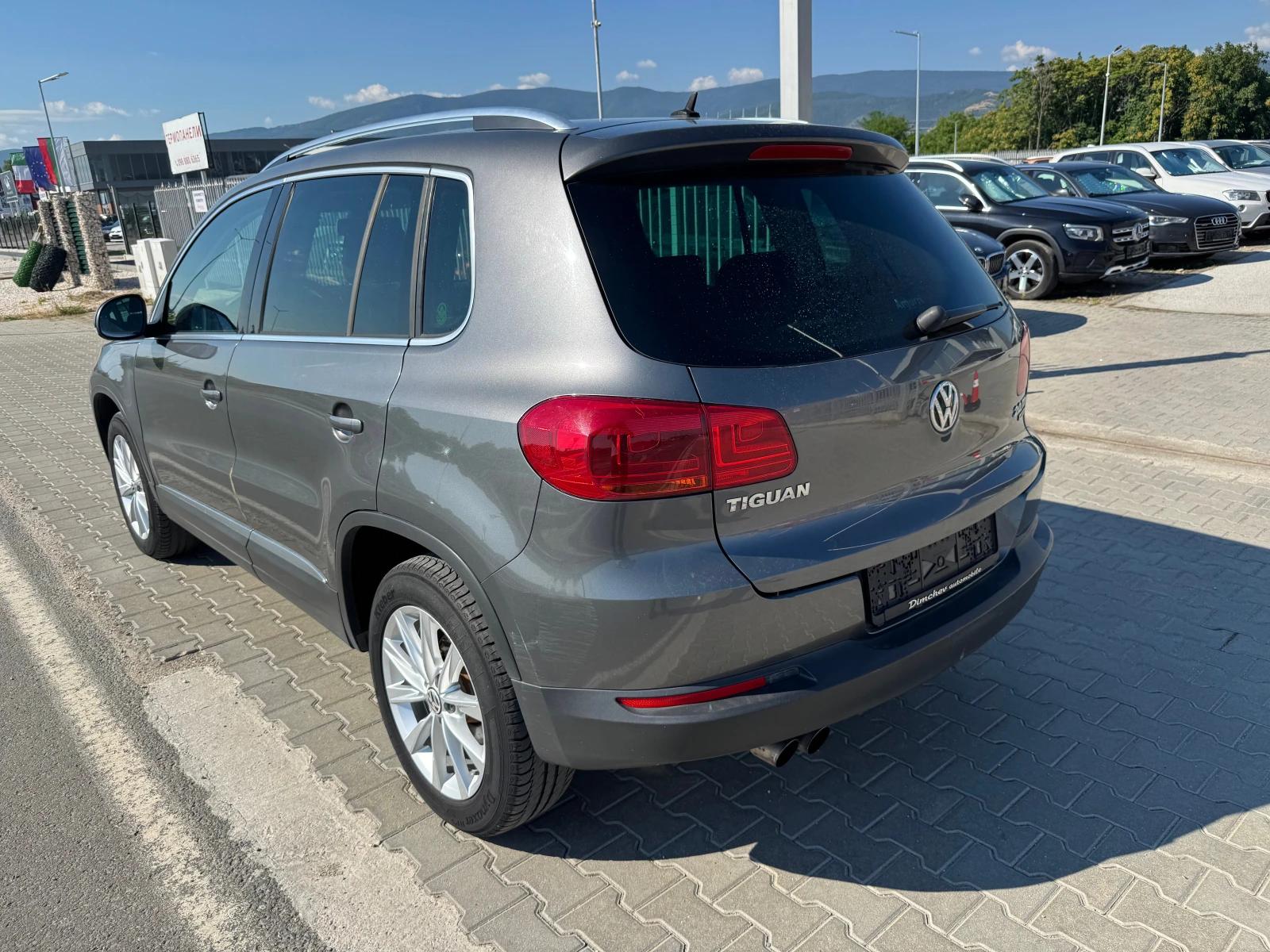 VW Tiguan 2.0 TDI FACE, снимка 5 - Автомобили и джипове - 55259212
