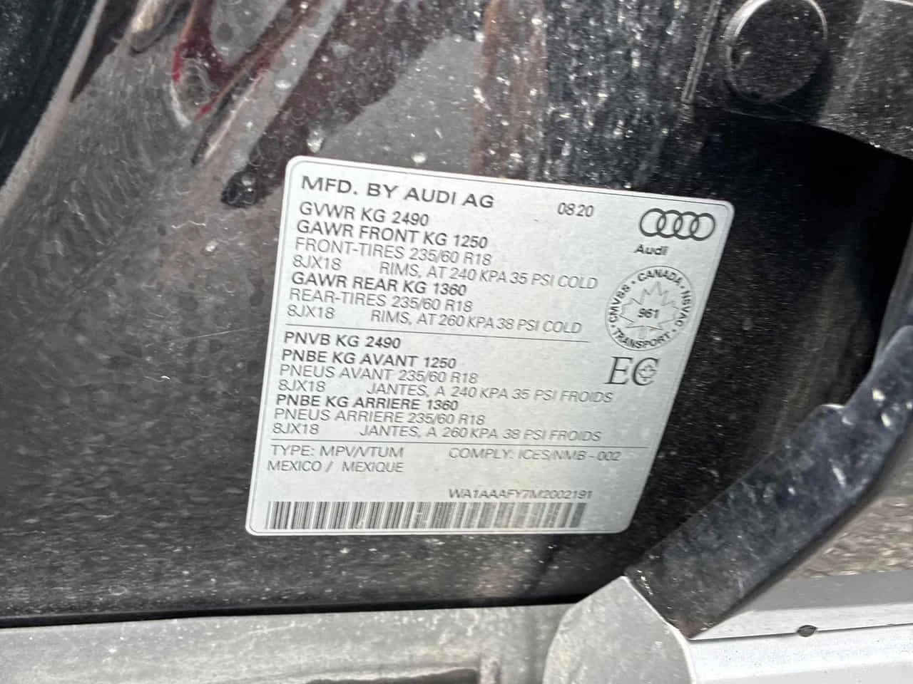Audi Q5 * Komfort * CARFAX * ДИСТРОНИК * 2 КЛЮЧА, снимка 12 - Автомобили и джипове - 55579712