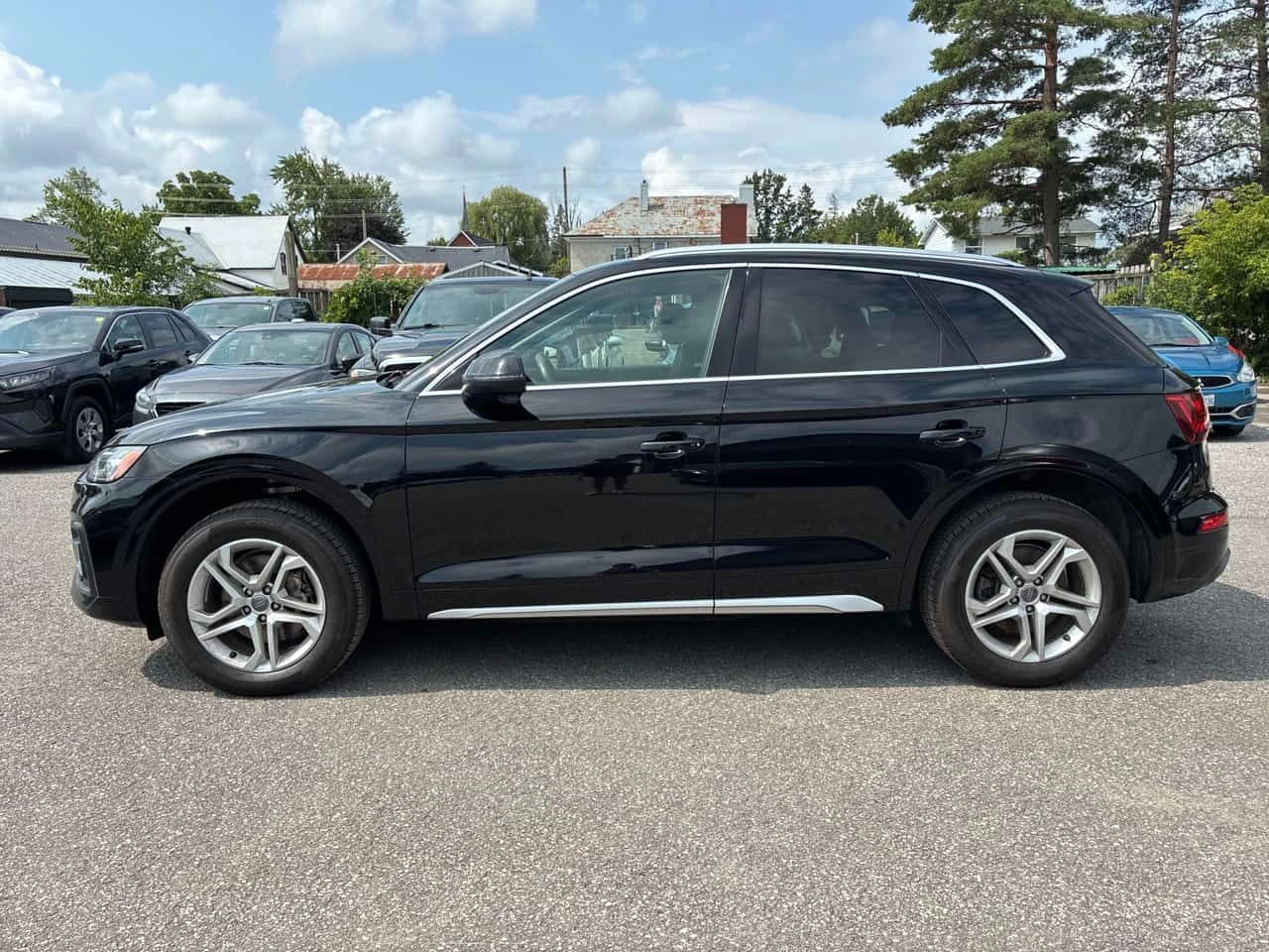 Audi Q5 * Komfort * CARFAX * ДИСТРОНИК * 2 КЛЮЧА, снимка 2 - Автомобили и джипове - 55579712