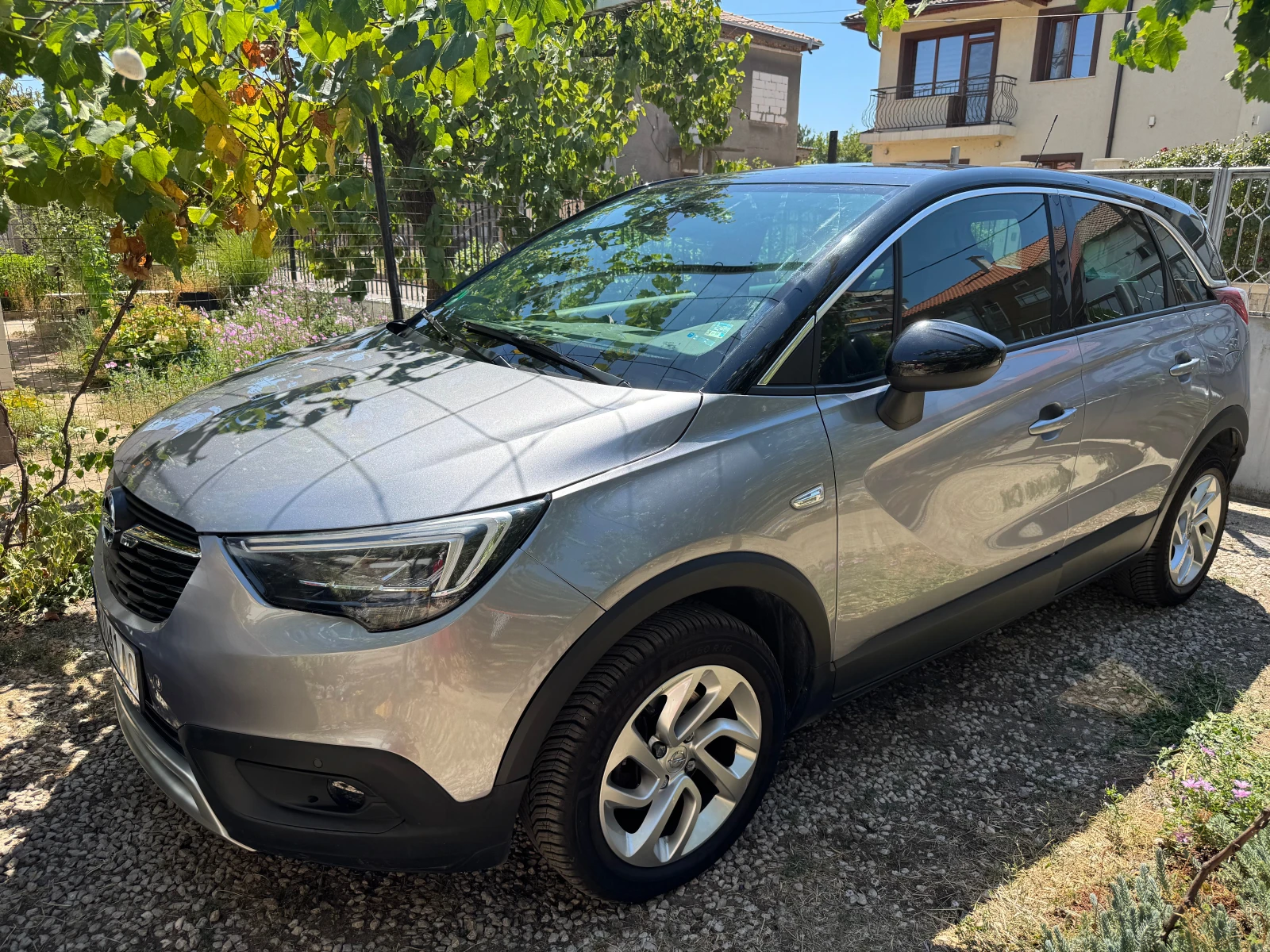 Opel Crossland X